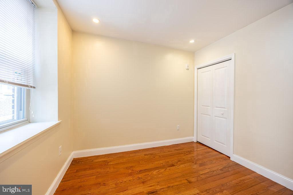 WALNUT HILL - Residential Lease