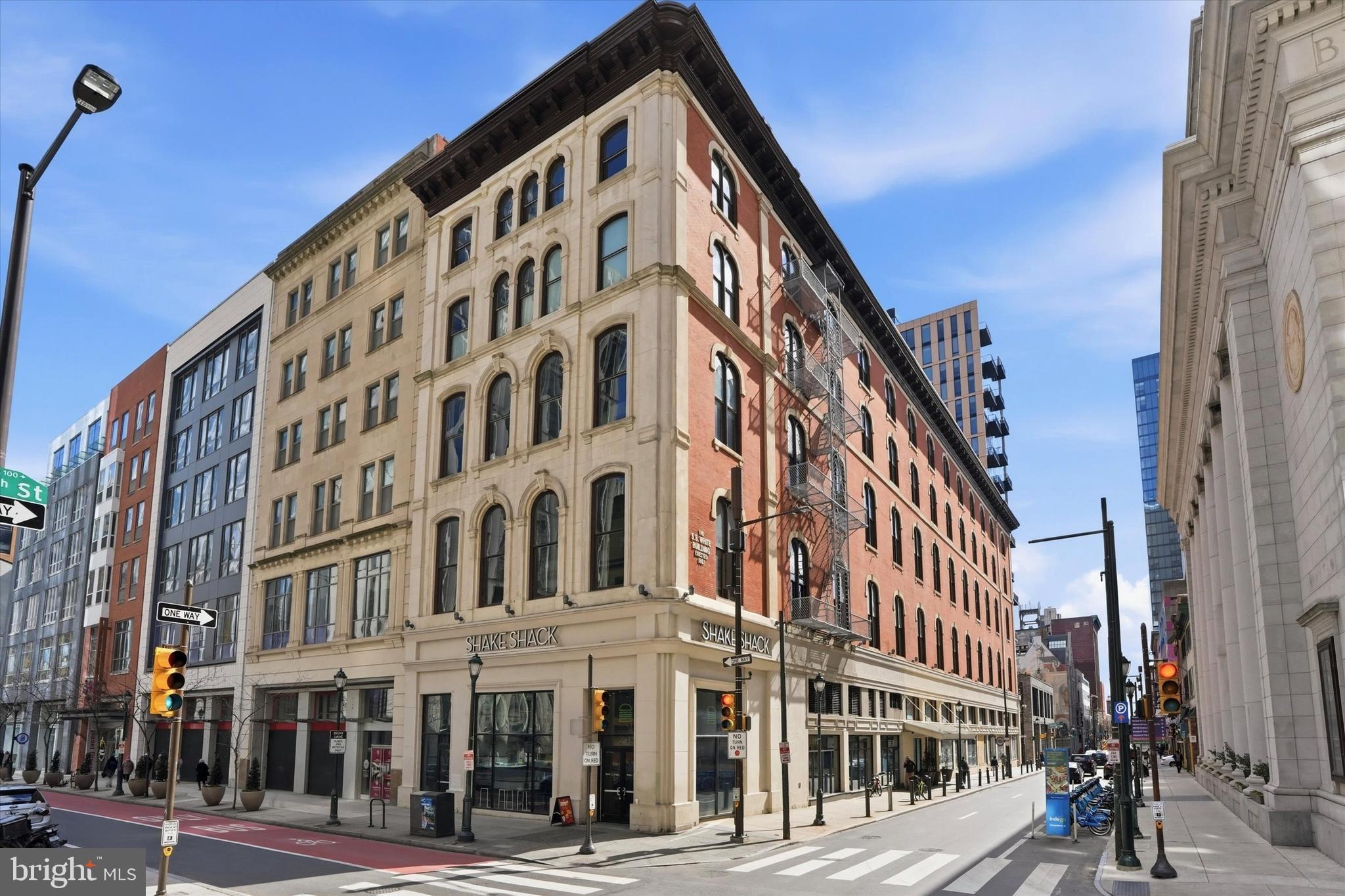 WASHINGTON SQ WEST - Residential