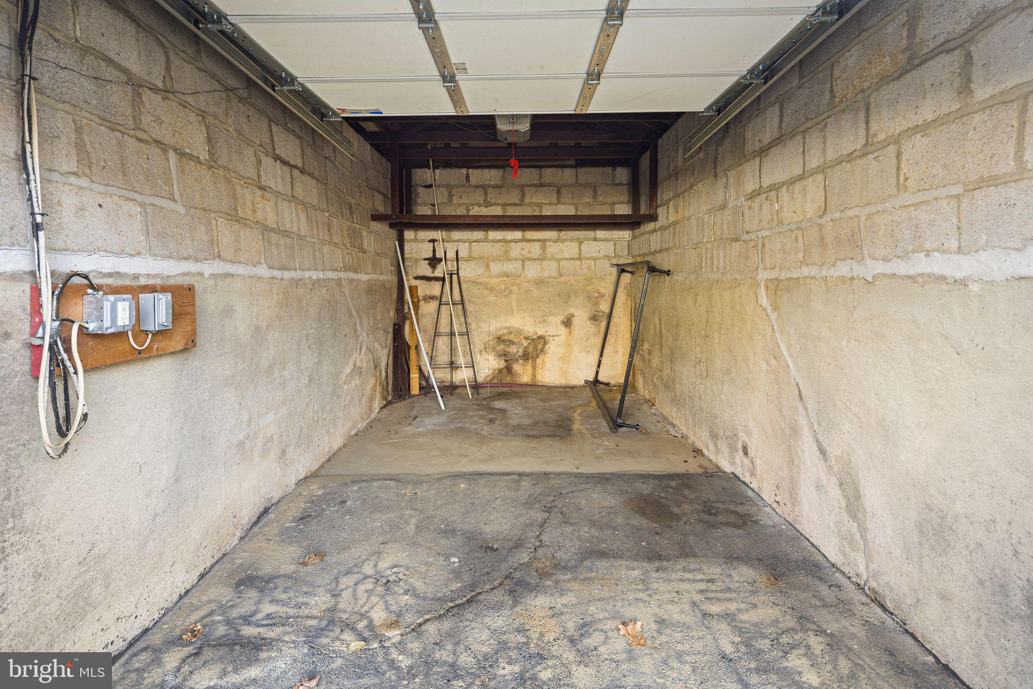 LANSDOWNE - Residential