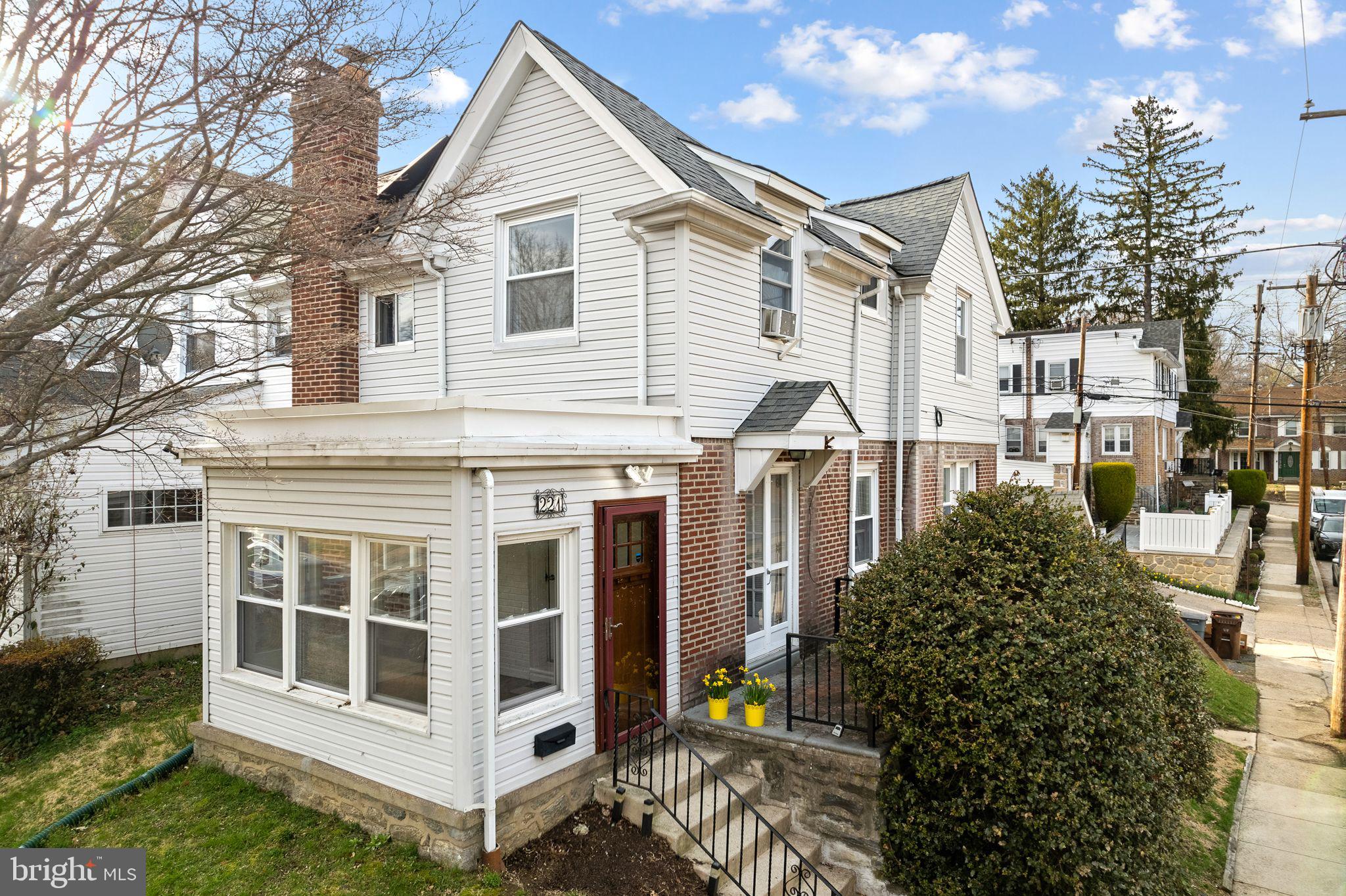 LANSDOWNE - Residential