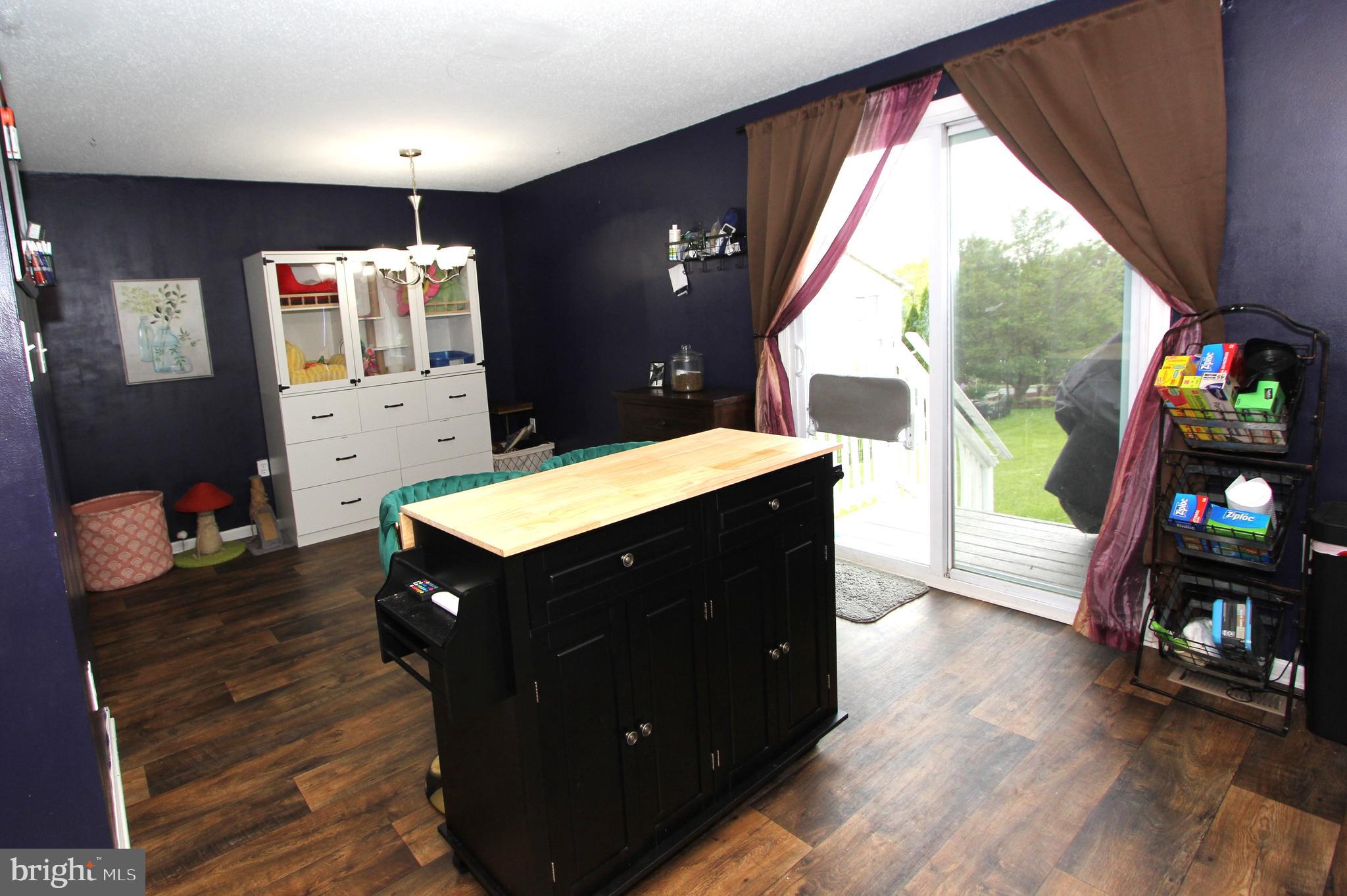VALLEY VIEW - Residential