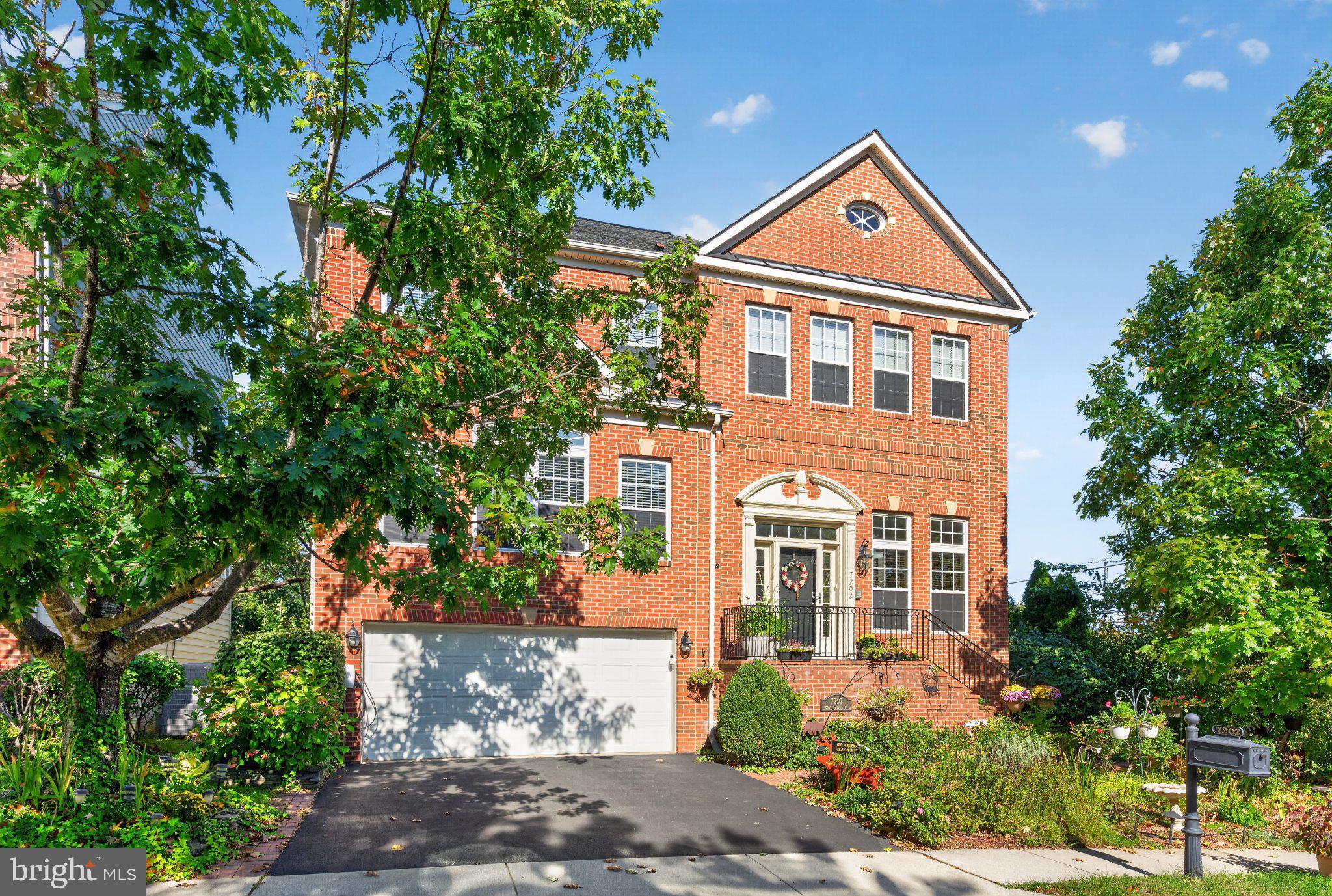 7202 GRAY HEIGHTS COURT