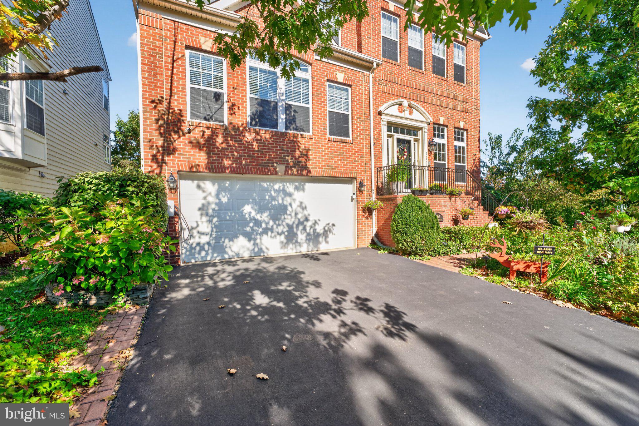 7202 GRAY HEIGHTS COURT