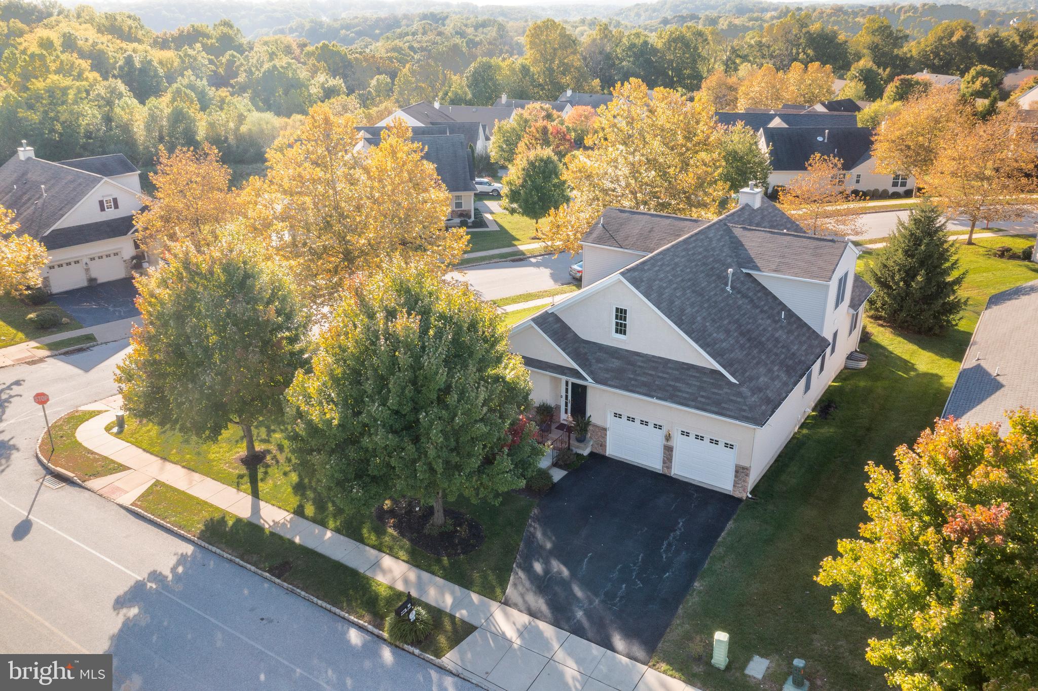 VILLAGES AT HILLVIEW - Residential