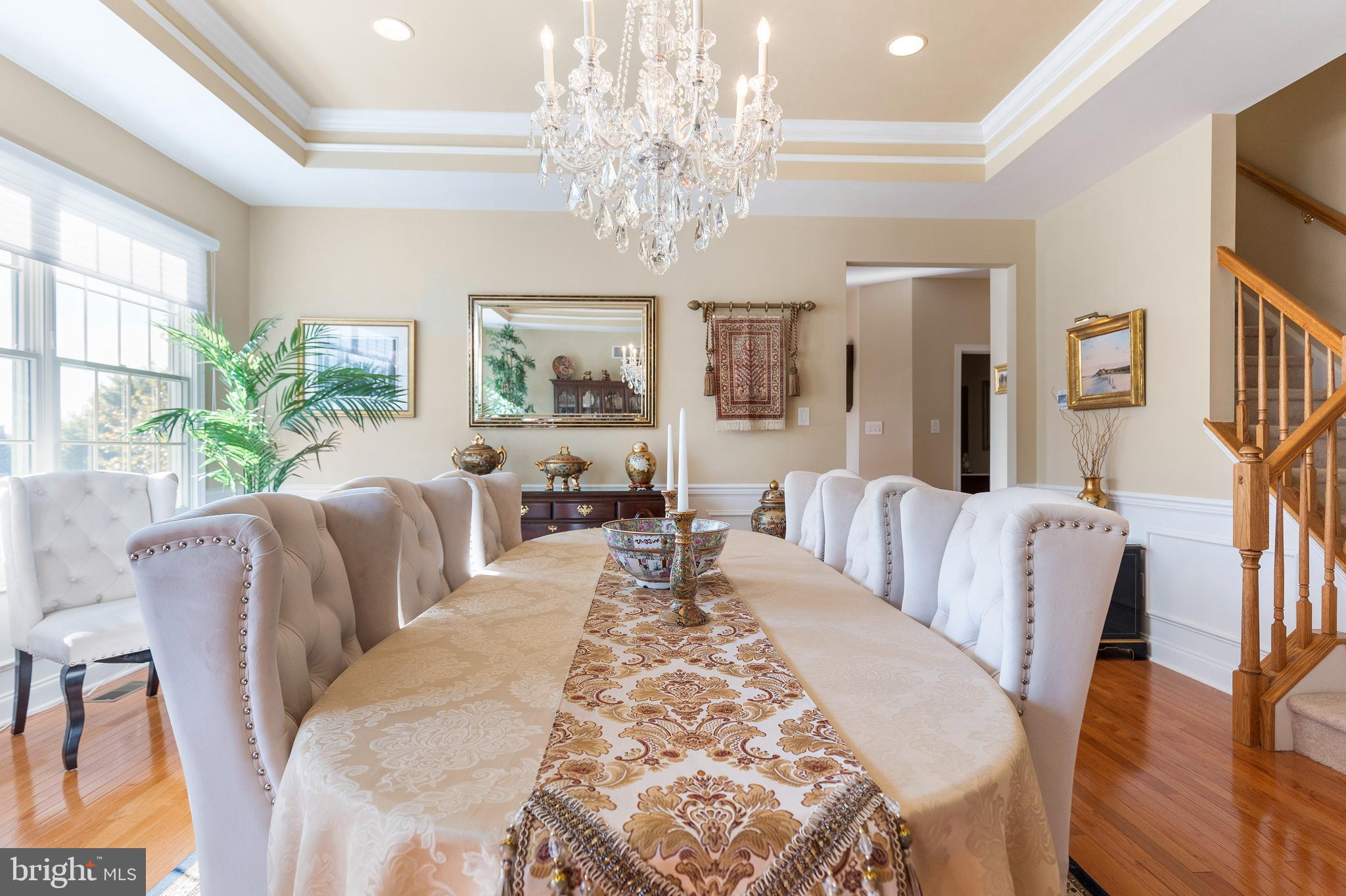 VILLAGES AT HILLVIEW - Residential