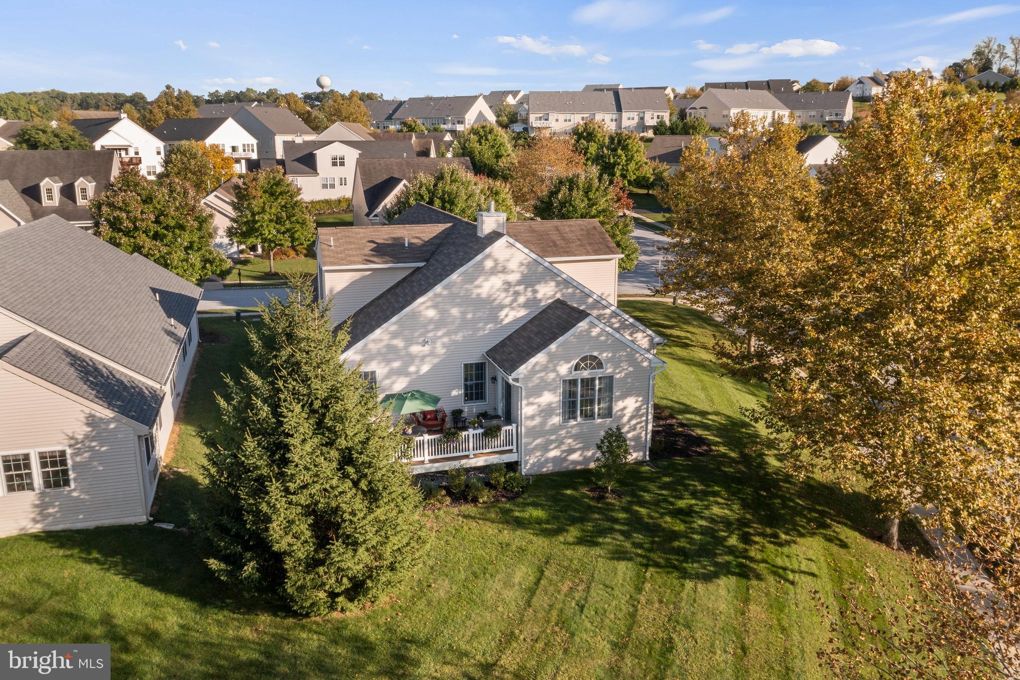 VILLAGES AT HILLVIEW - Residential