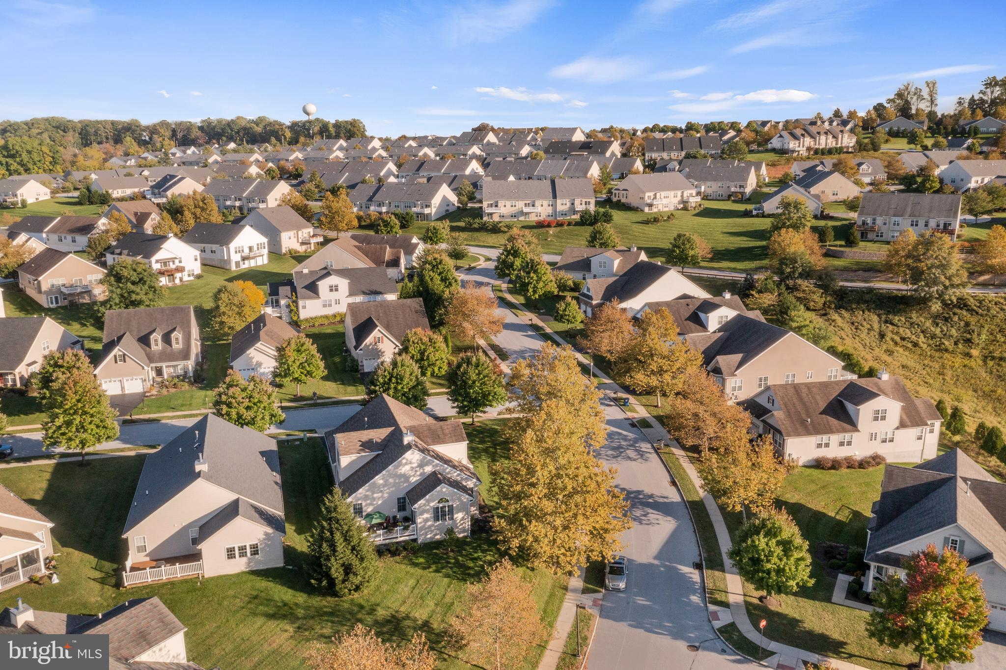 VILLAGES AT HILLVIEW - Residential