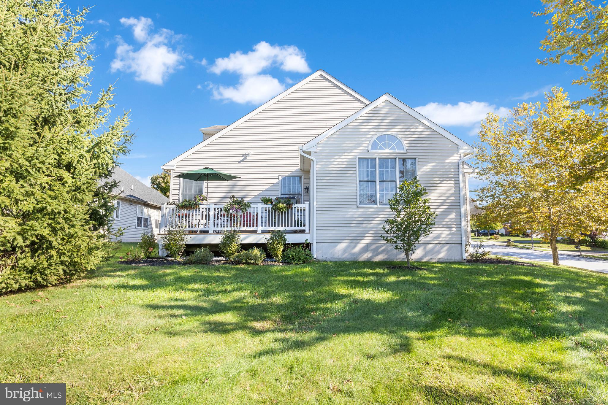 VILLAGES AT HILLVIEW - Residential