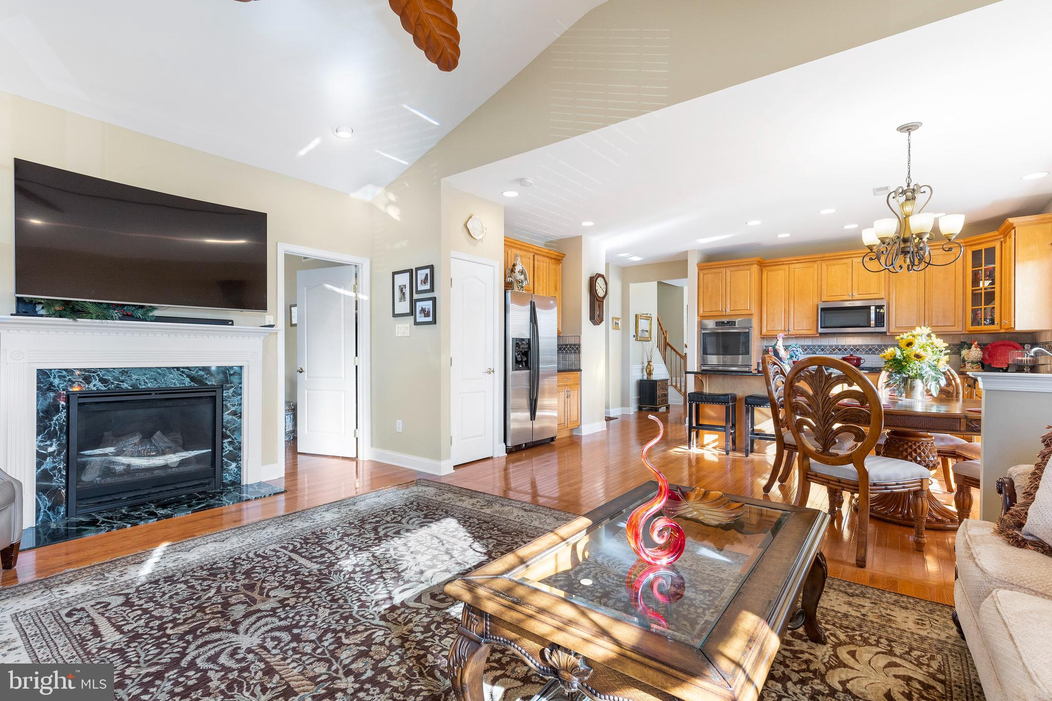 VILLAGES AT HILLVIEW - Residential