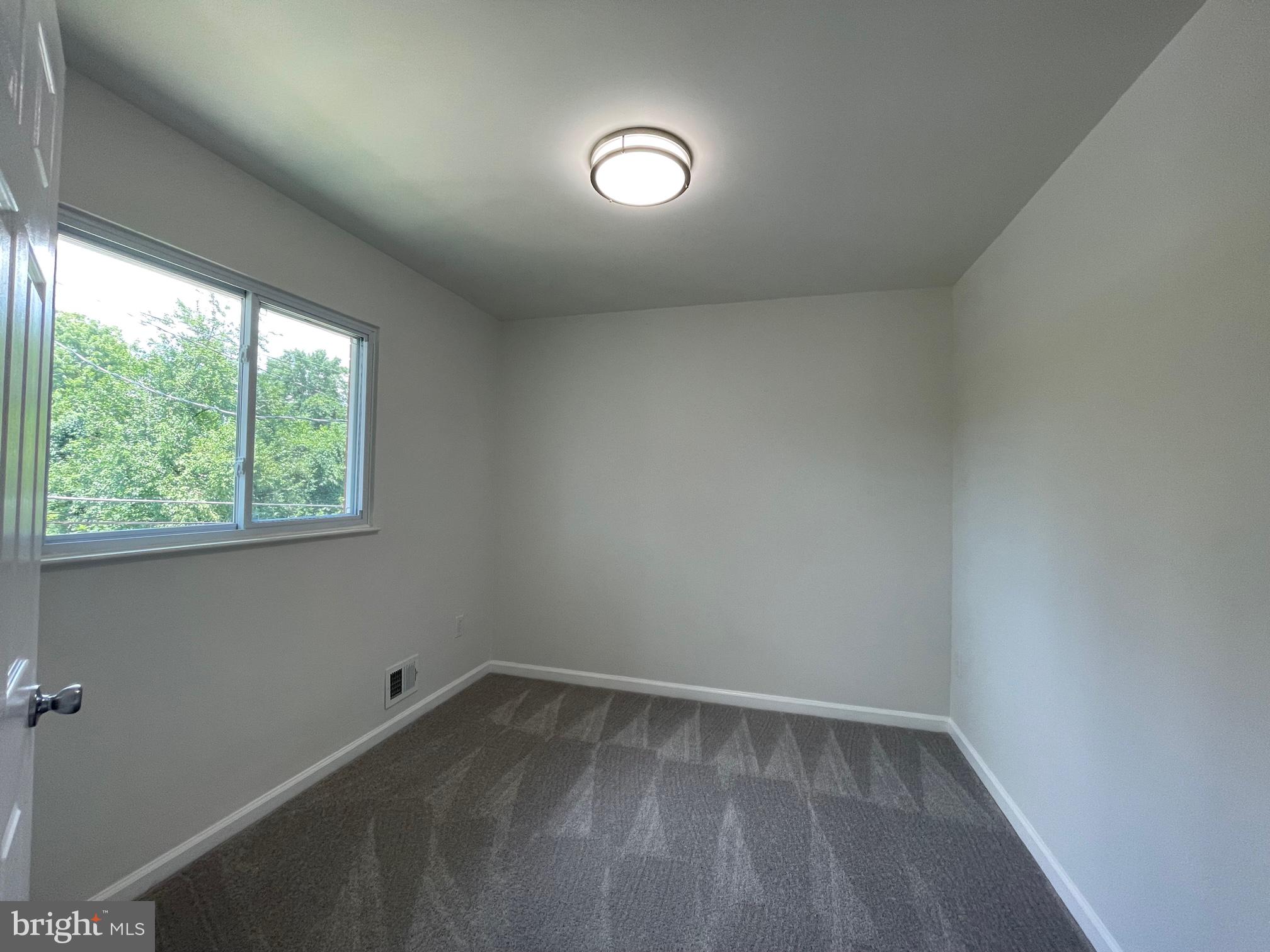 FOREST HEIGHTS - Residential