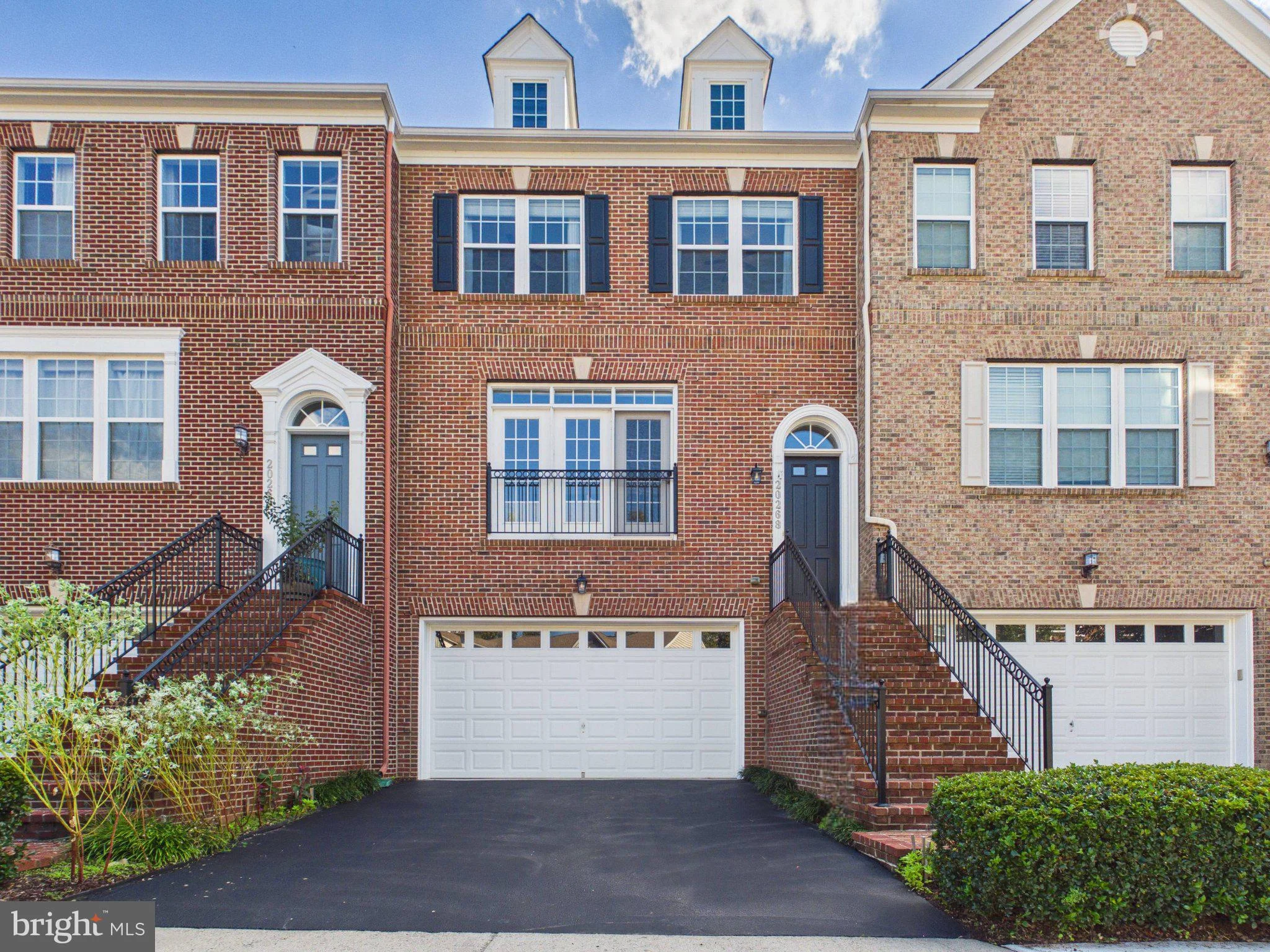 20268 Center Brook Square
