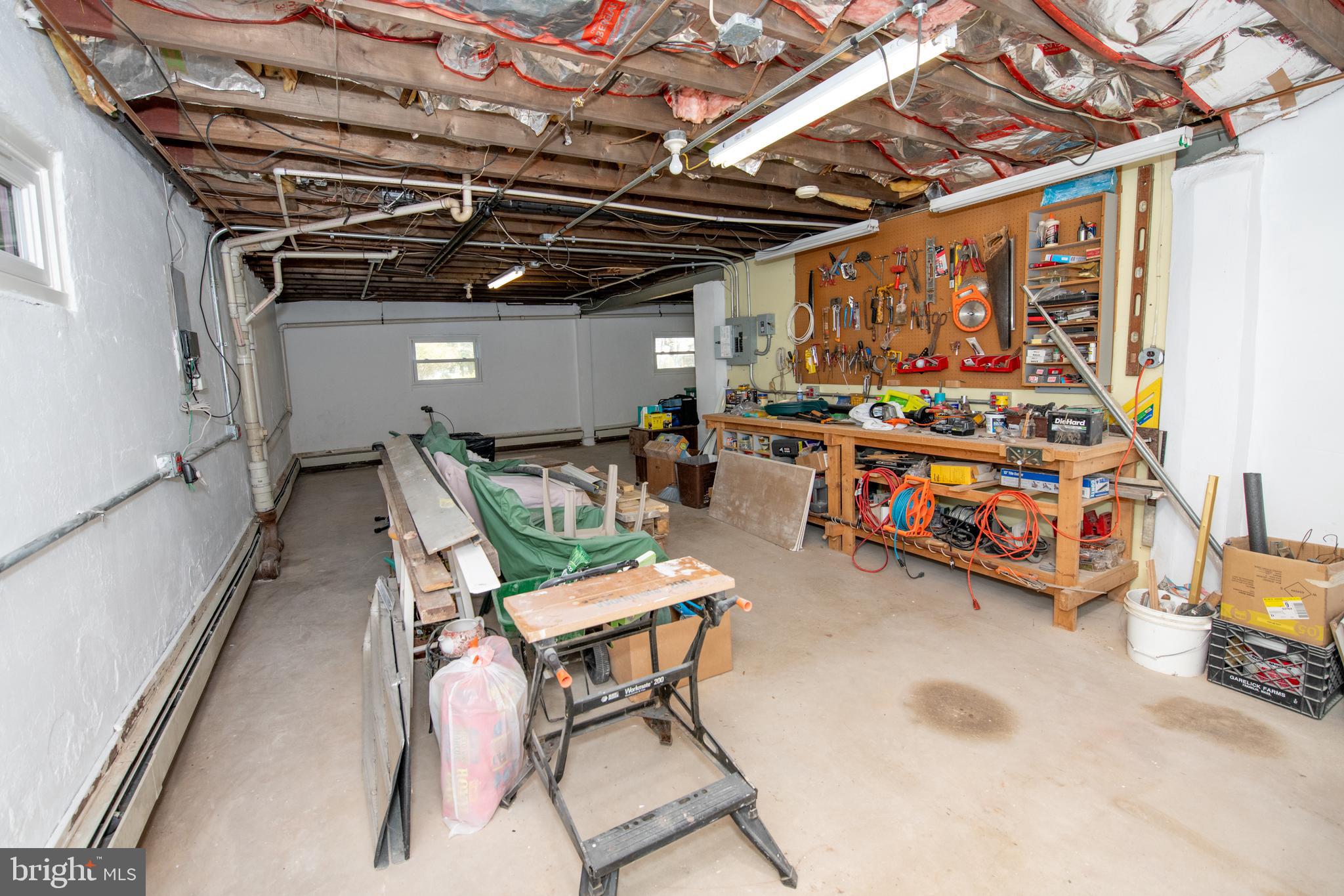 VALLEY VIEW ESTS - Residential