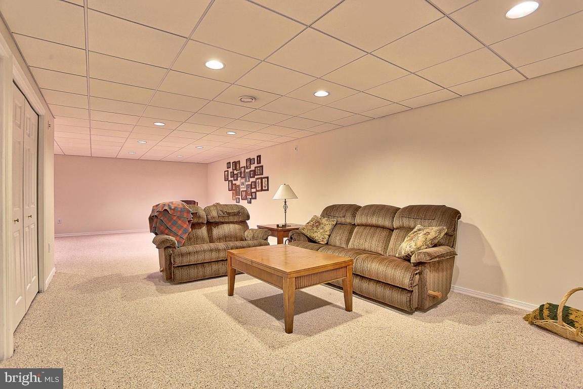 BRIGHTON - Residential