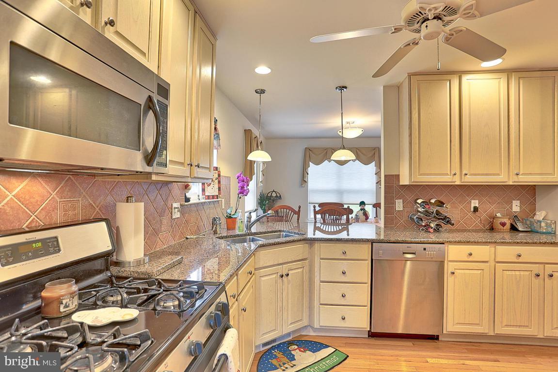 BRIGHTON - Residential