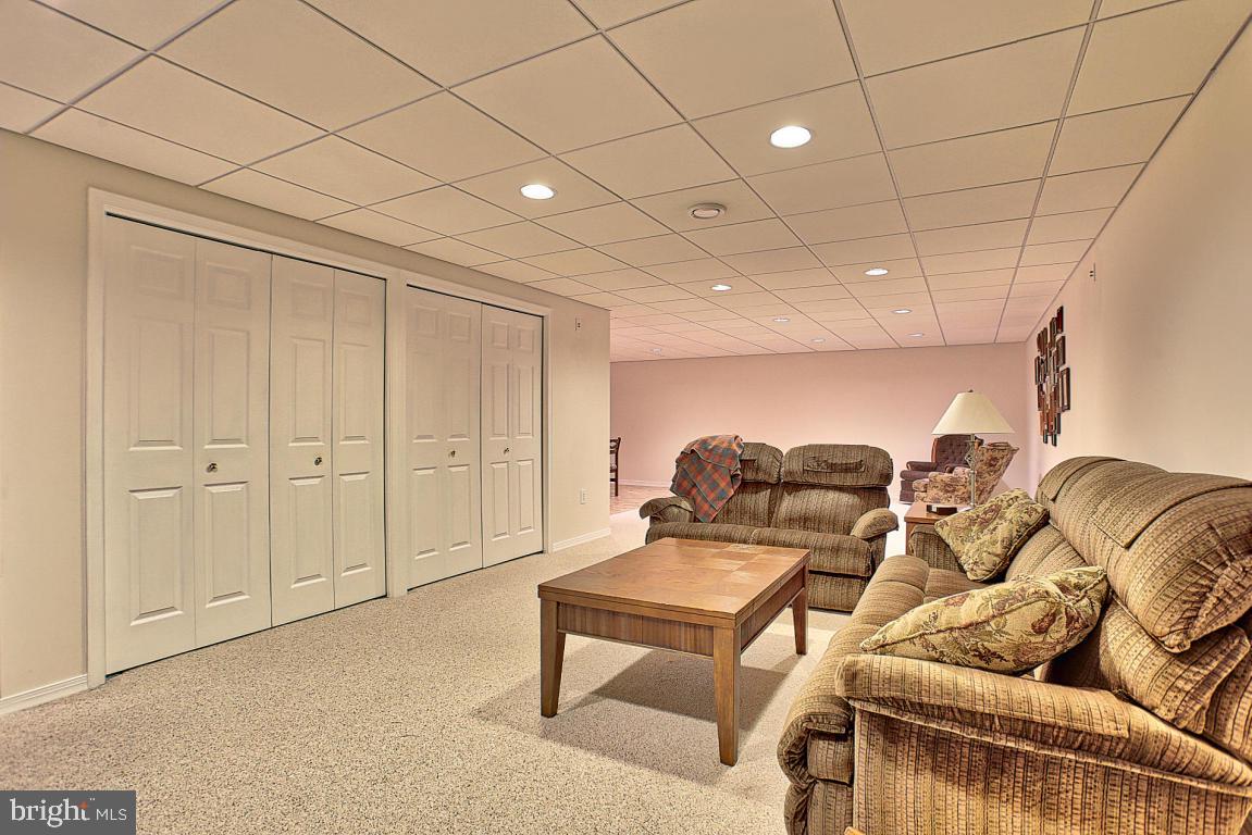 BRIGHTON - Residential