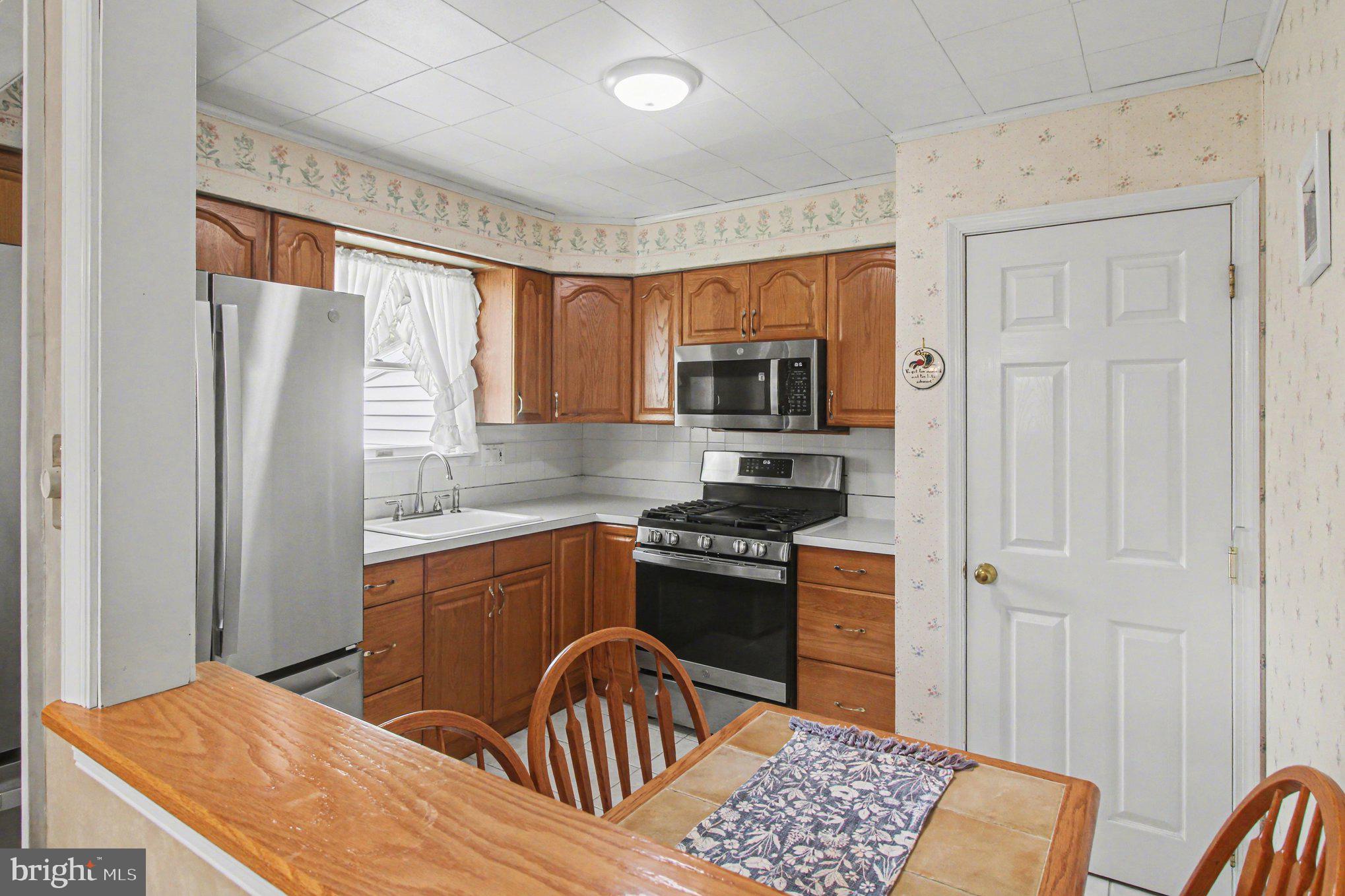 BROOKDALE GDNS - Residential