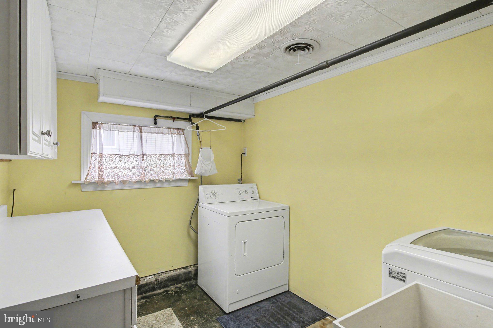 BROOKDALE GDNS - Residential