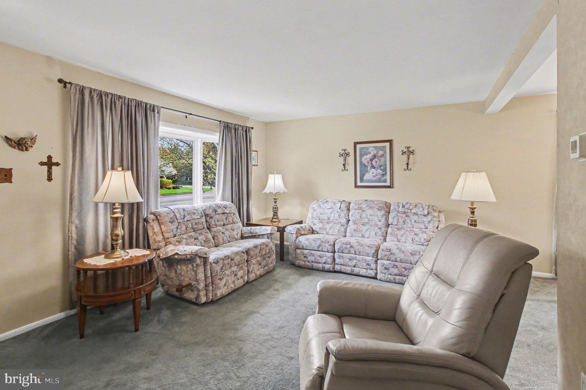 BROOKDALE GDNS - Residential