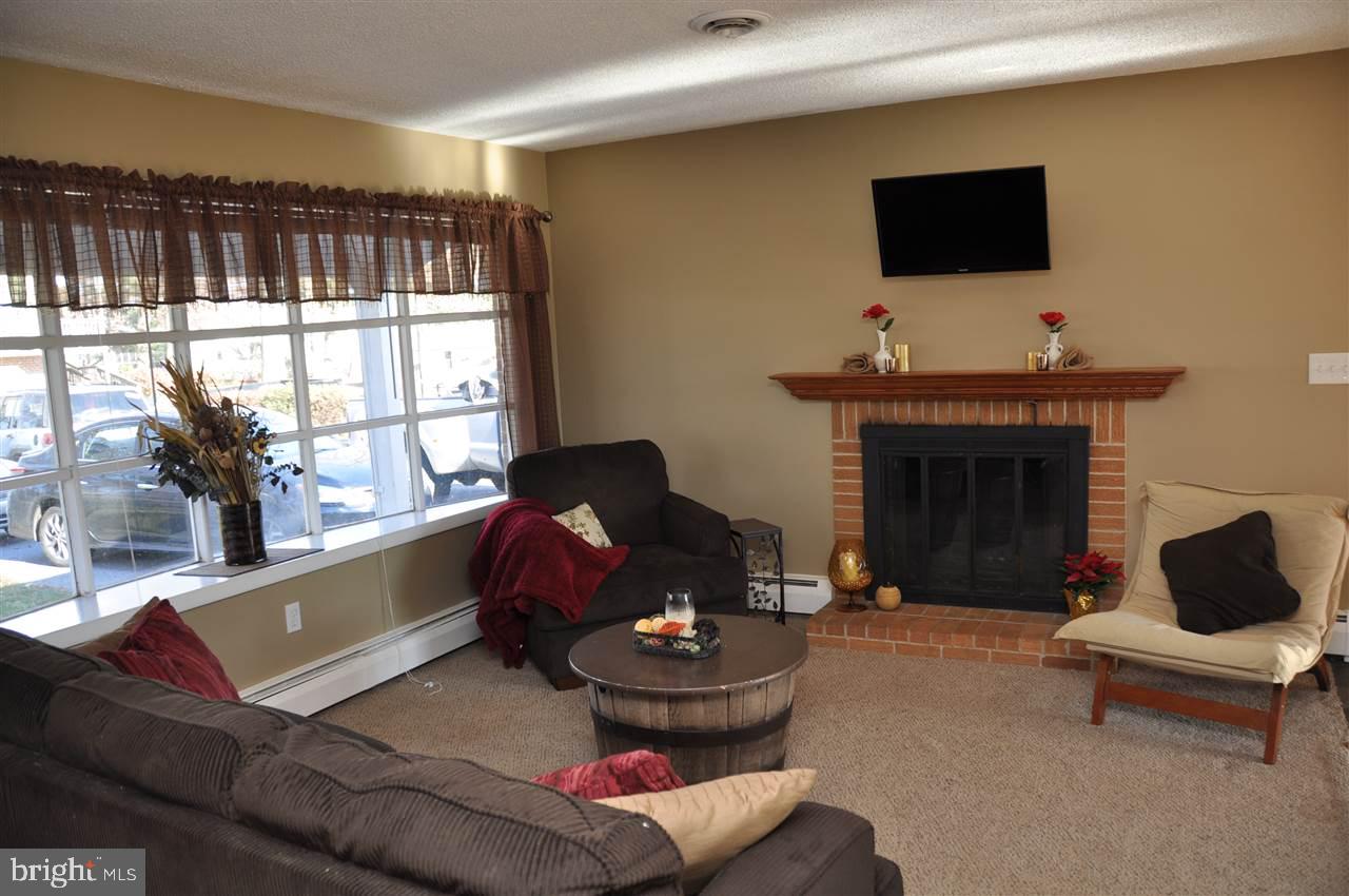 POPLAR VIEW - Residential