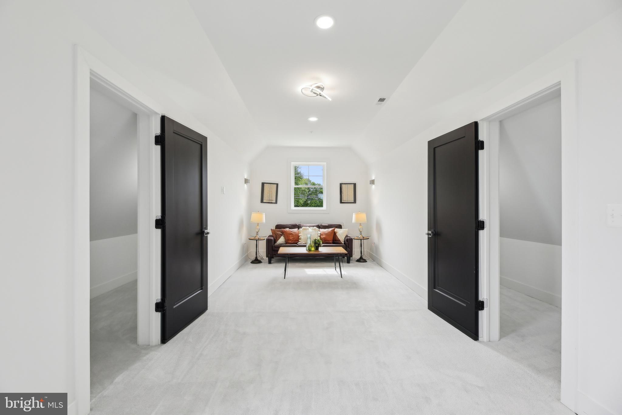 PHOENIX - Residential