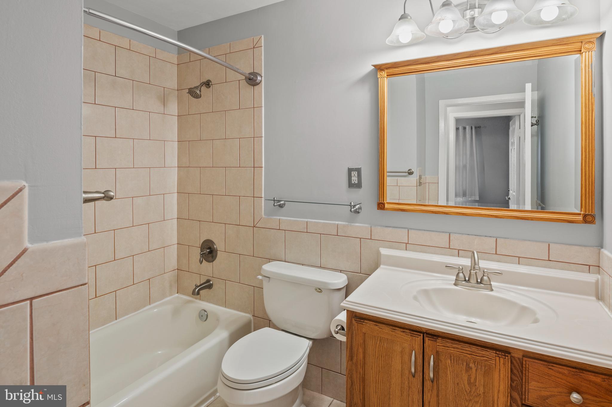 KENILWORTH AT BELAIR - Residential