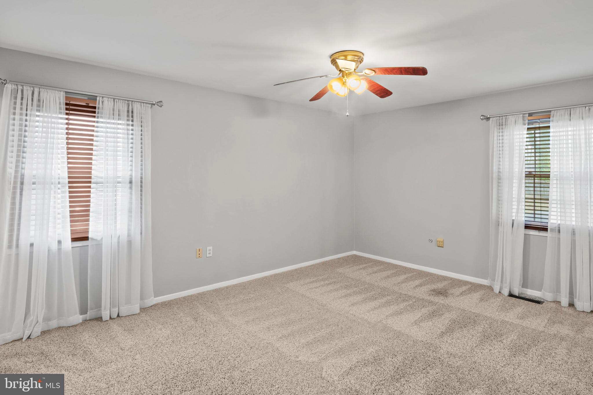 KENILWORTH AT BELAIR - Residential