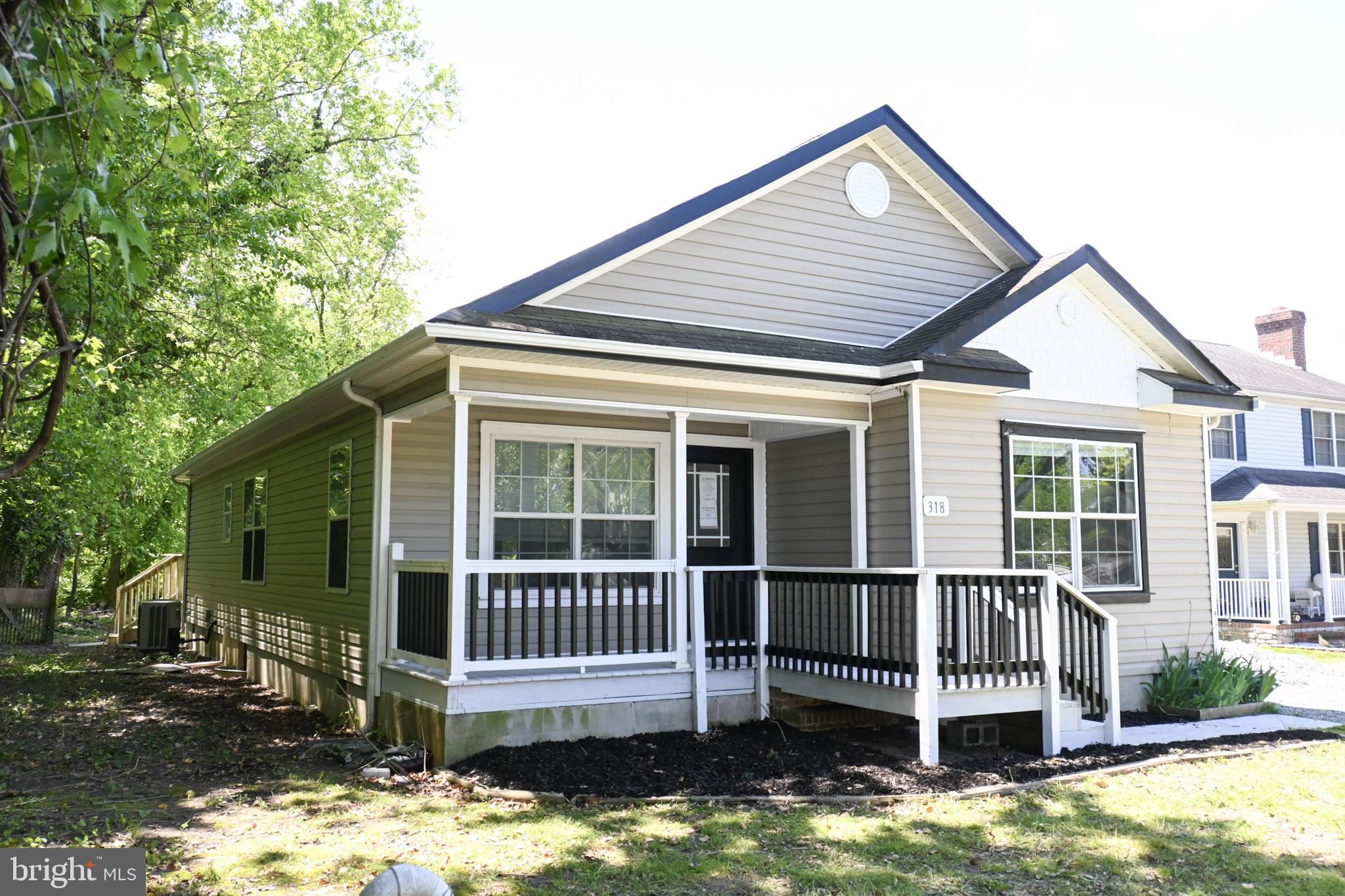 STEVENSVILLE - Residential Lease