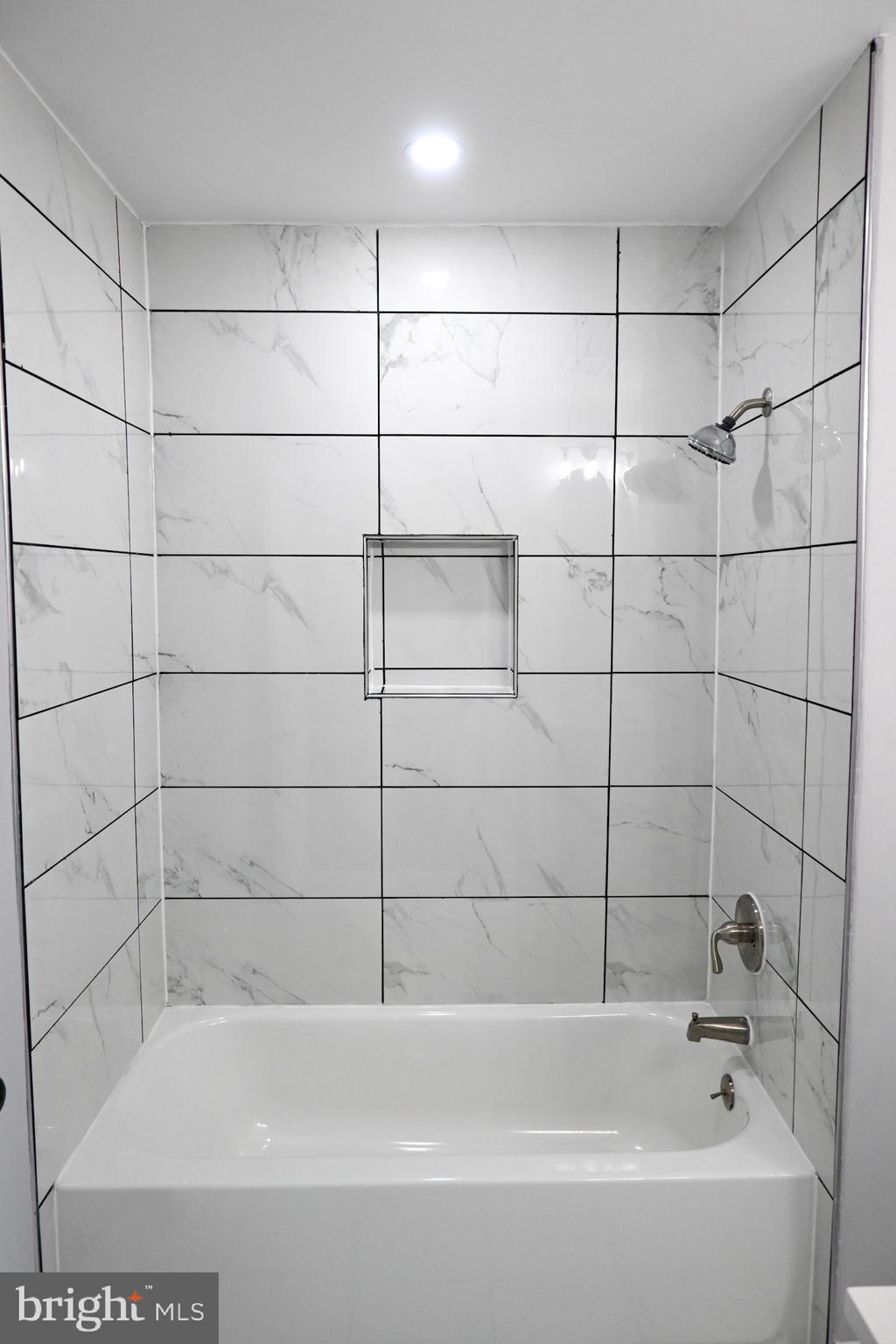 STEVENSVILLE - Residential Lease