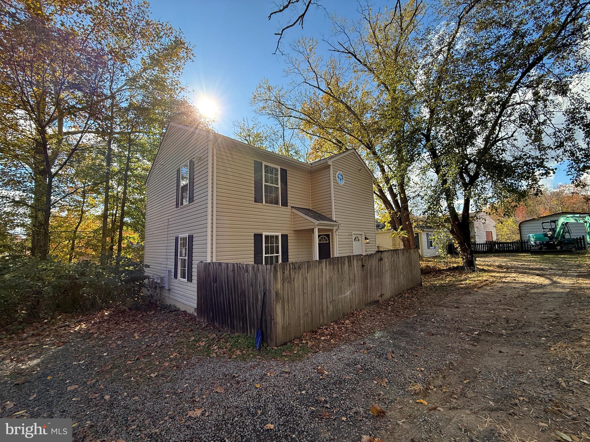 ELLA L. COX - Residential Lease