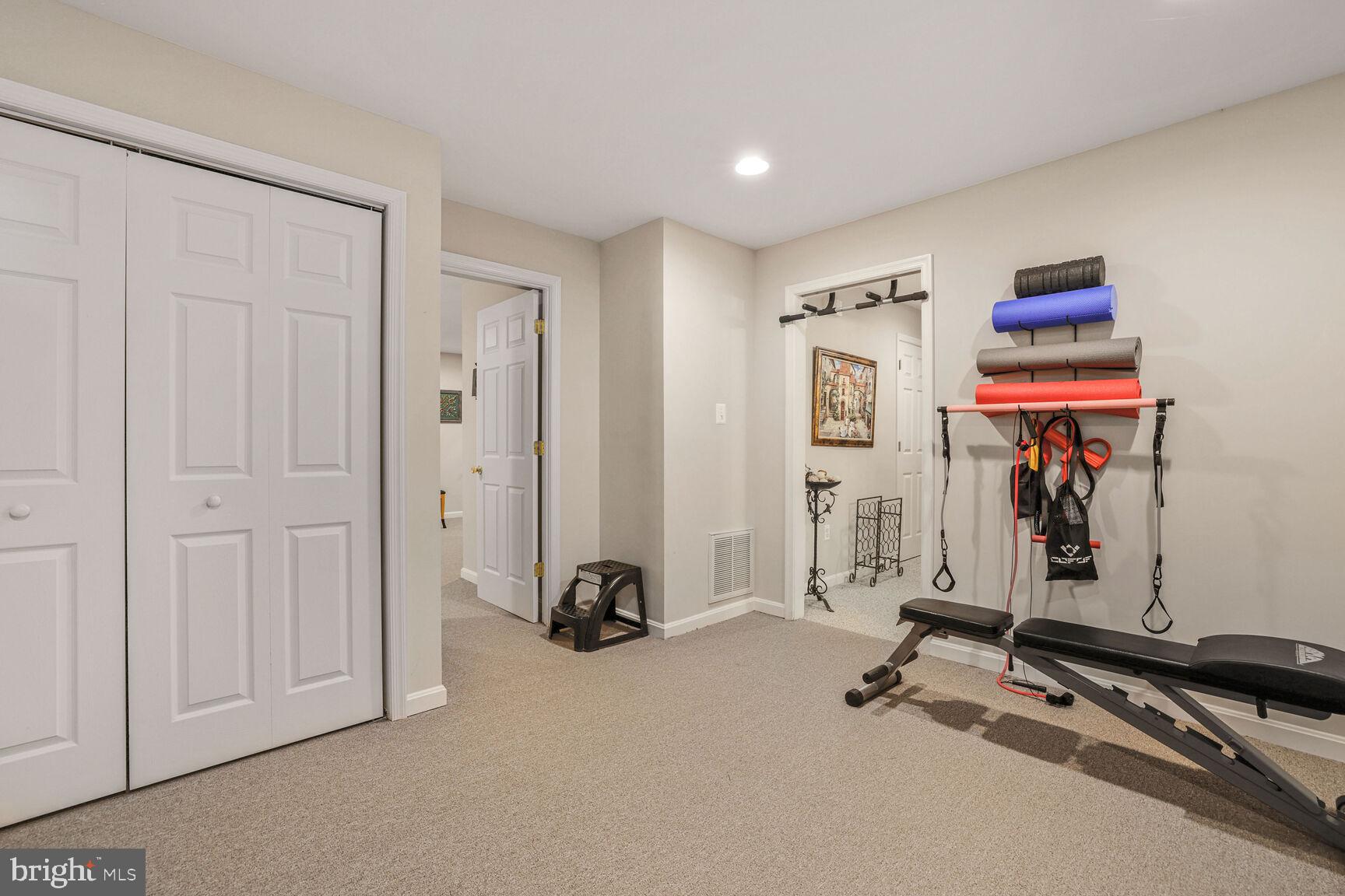 SWEEPSTAKES PARK - Residential