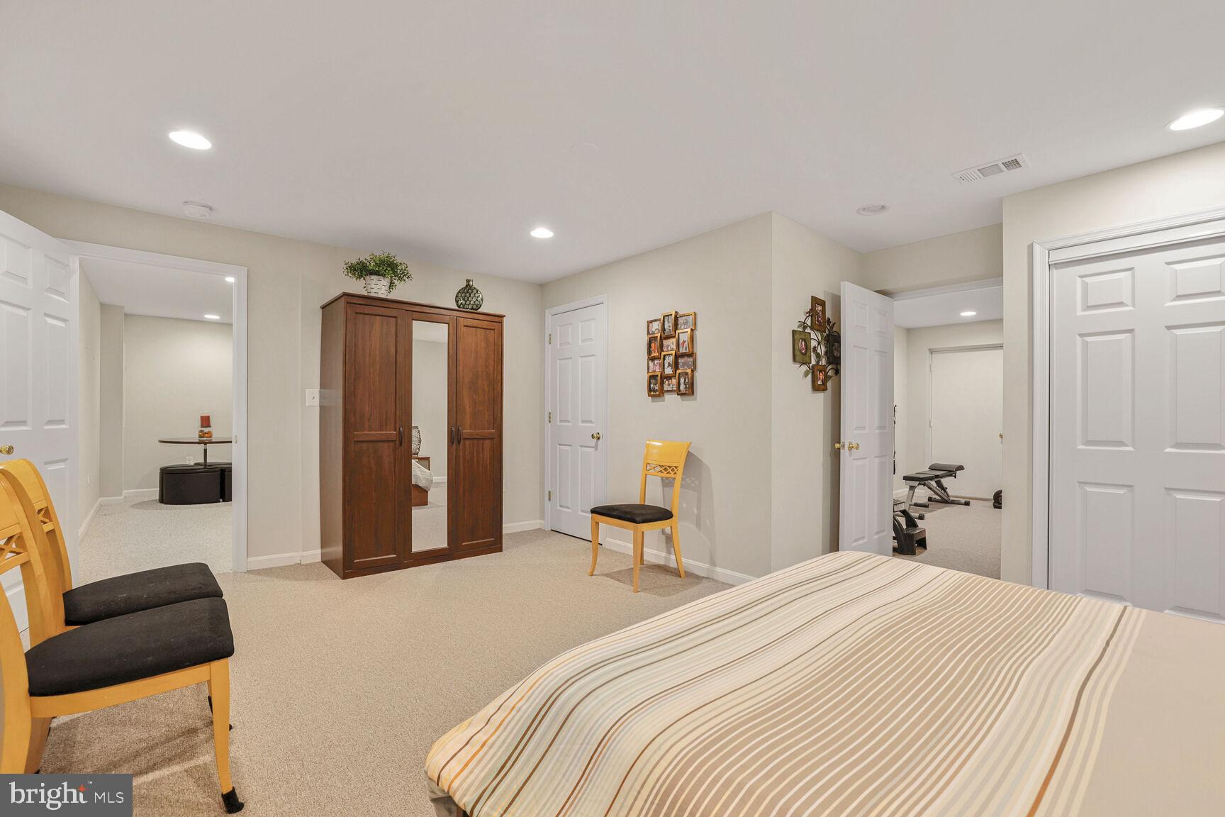 SWEEPSTAKES PARK - Residential