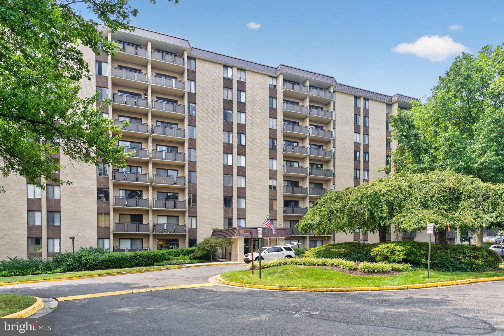 6001 ARLINGTON BOULEVARD 704