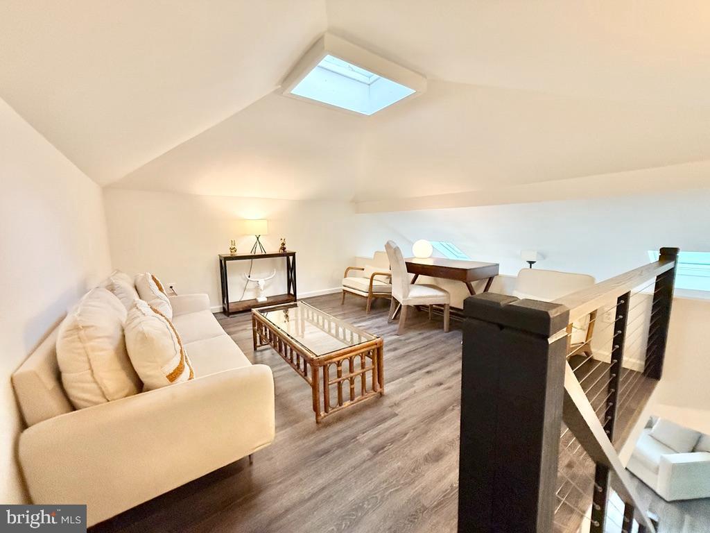 THE WOODS - Residential