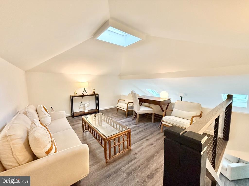 THE WOODS - Residential