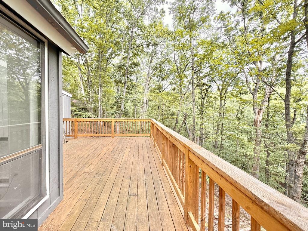 THE WOODS - Residential