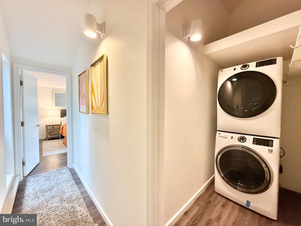 THE WOODS - Residential