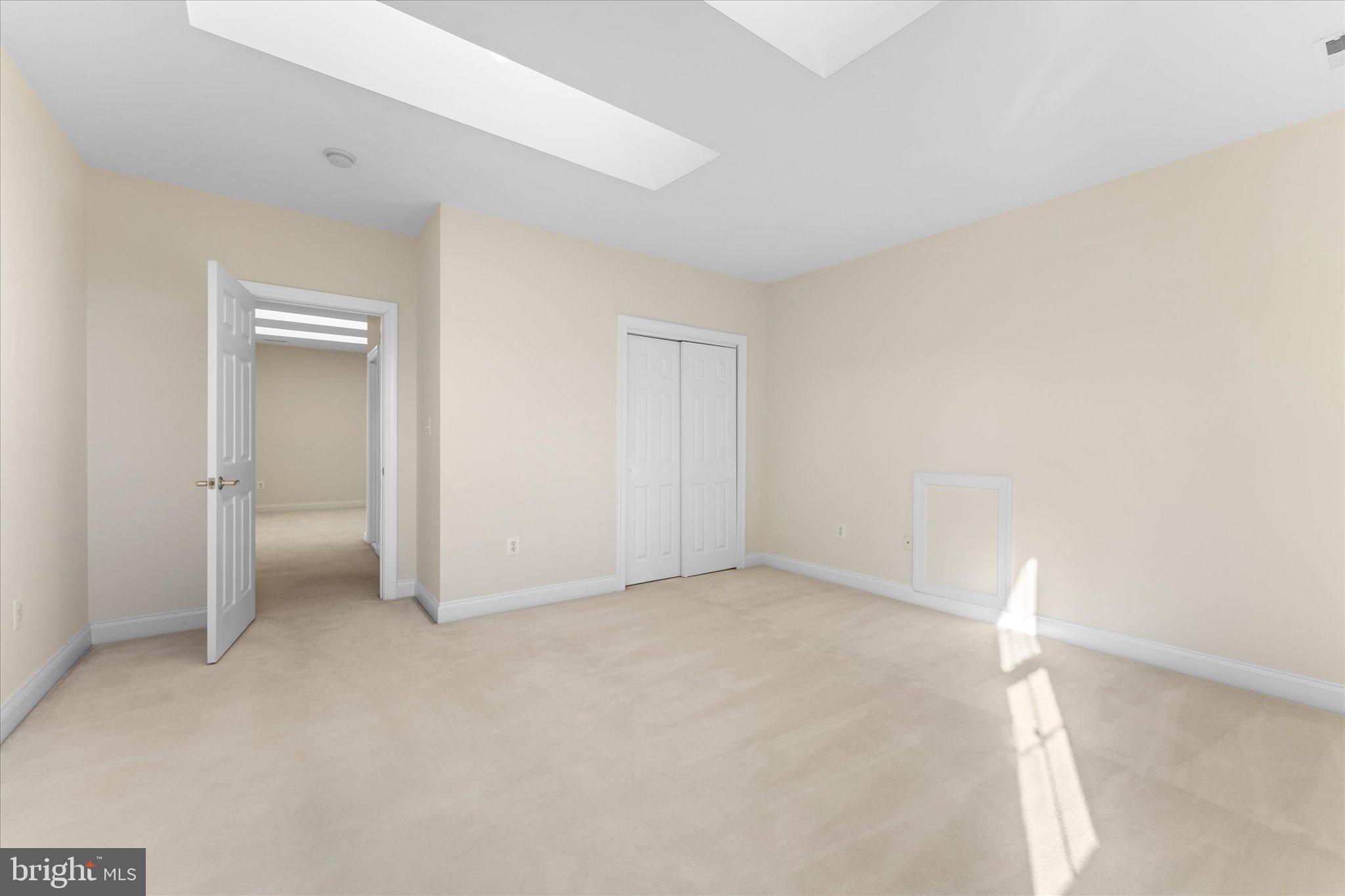 BEACON HILL - Residential