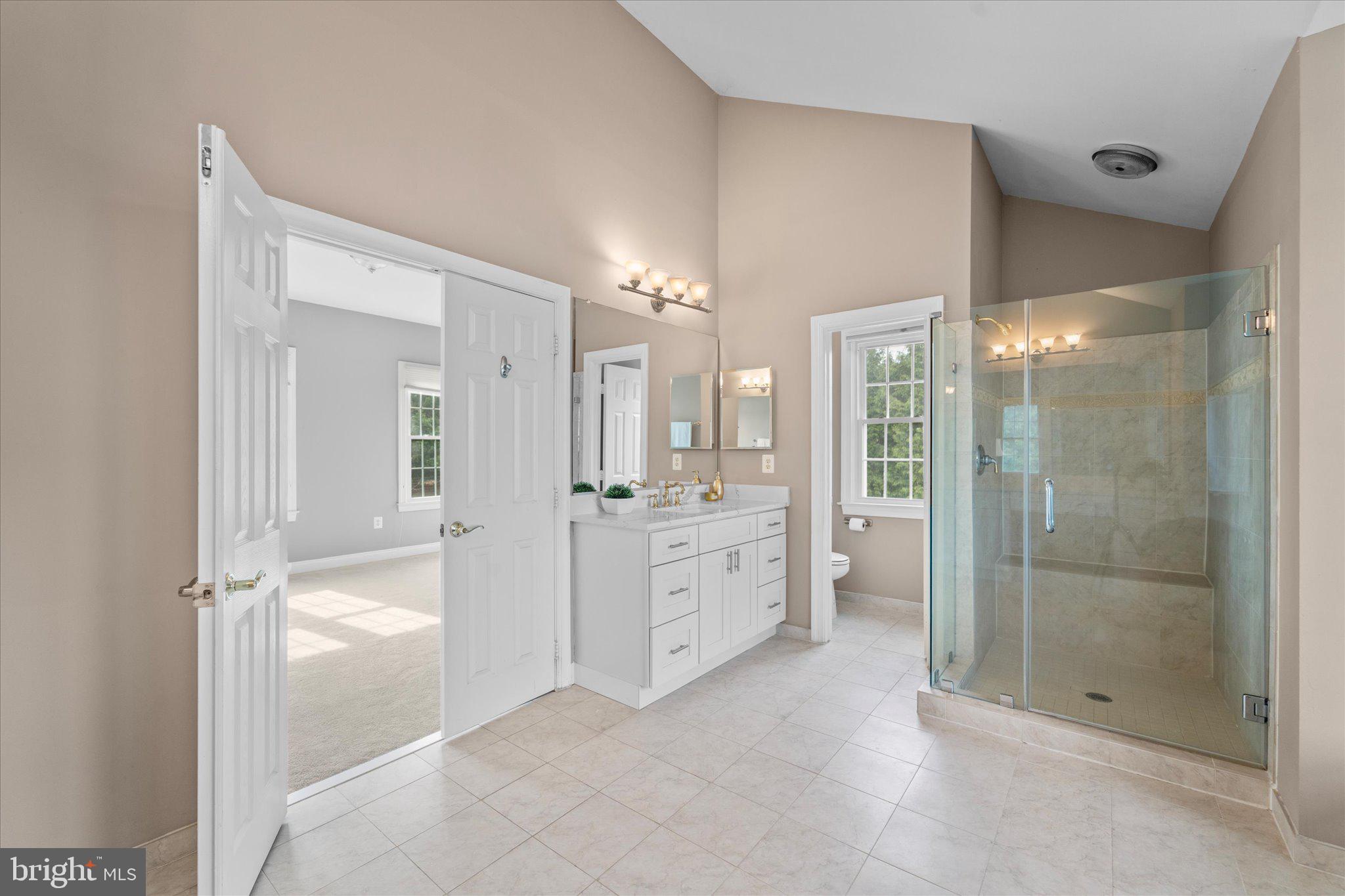 BEACON HILL - Residential