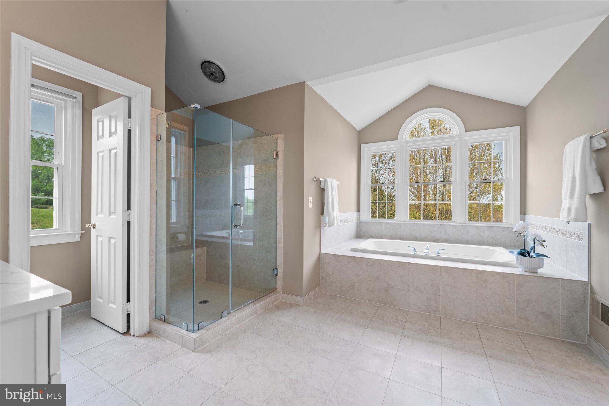 BEACON HILL - Residential