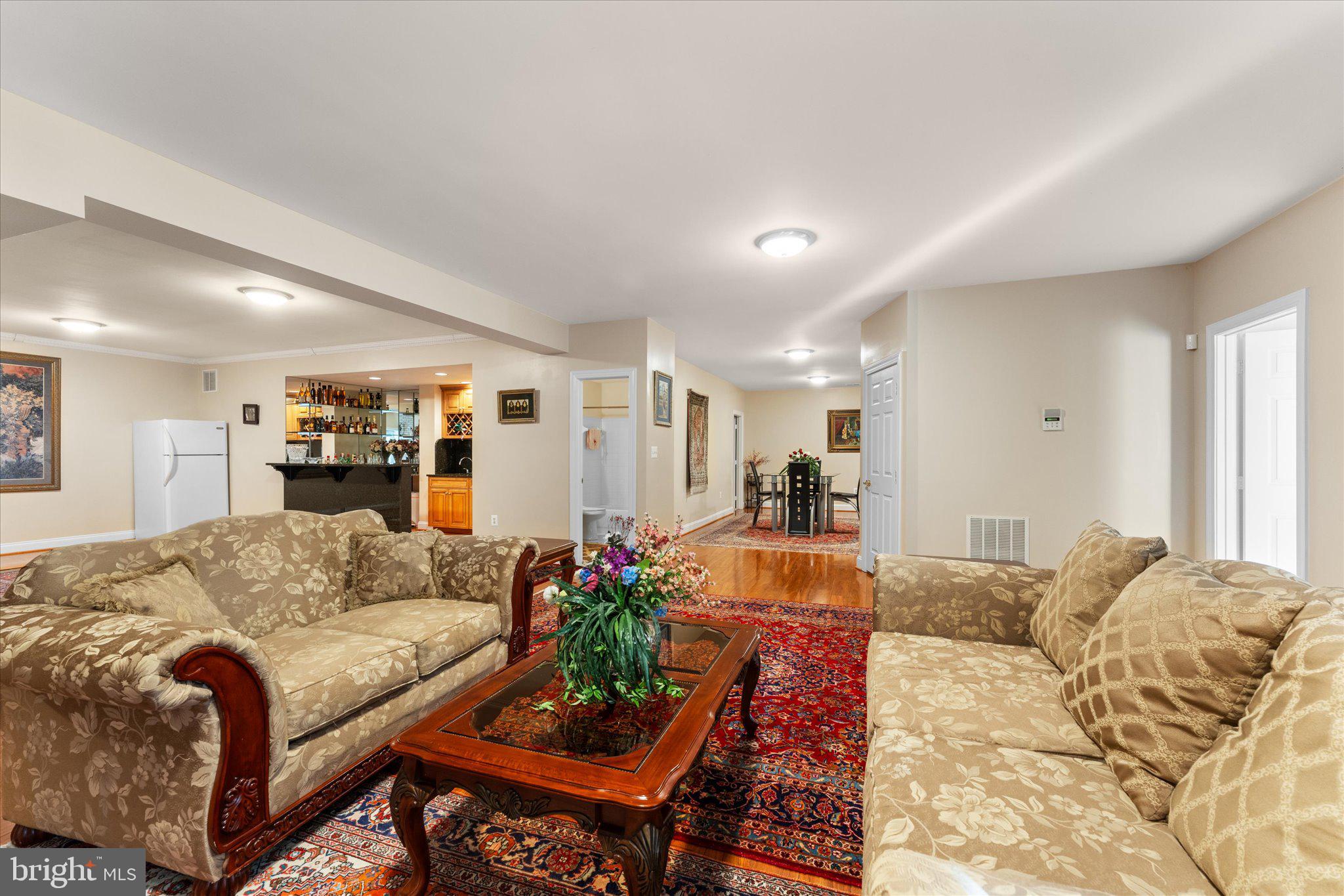 BEACON HILL - Residential