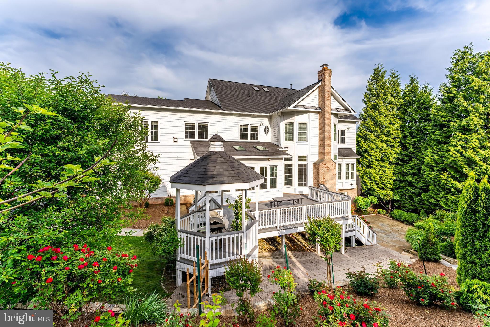 BEACON HILL - Residential