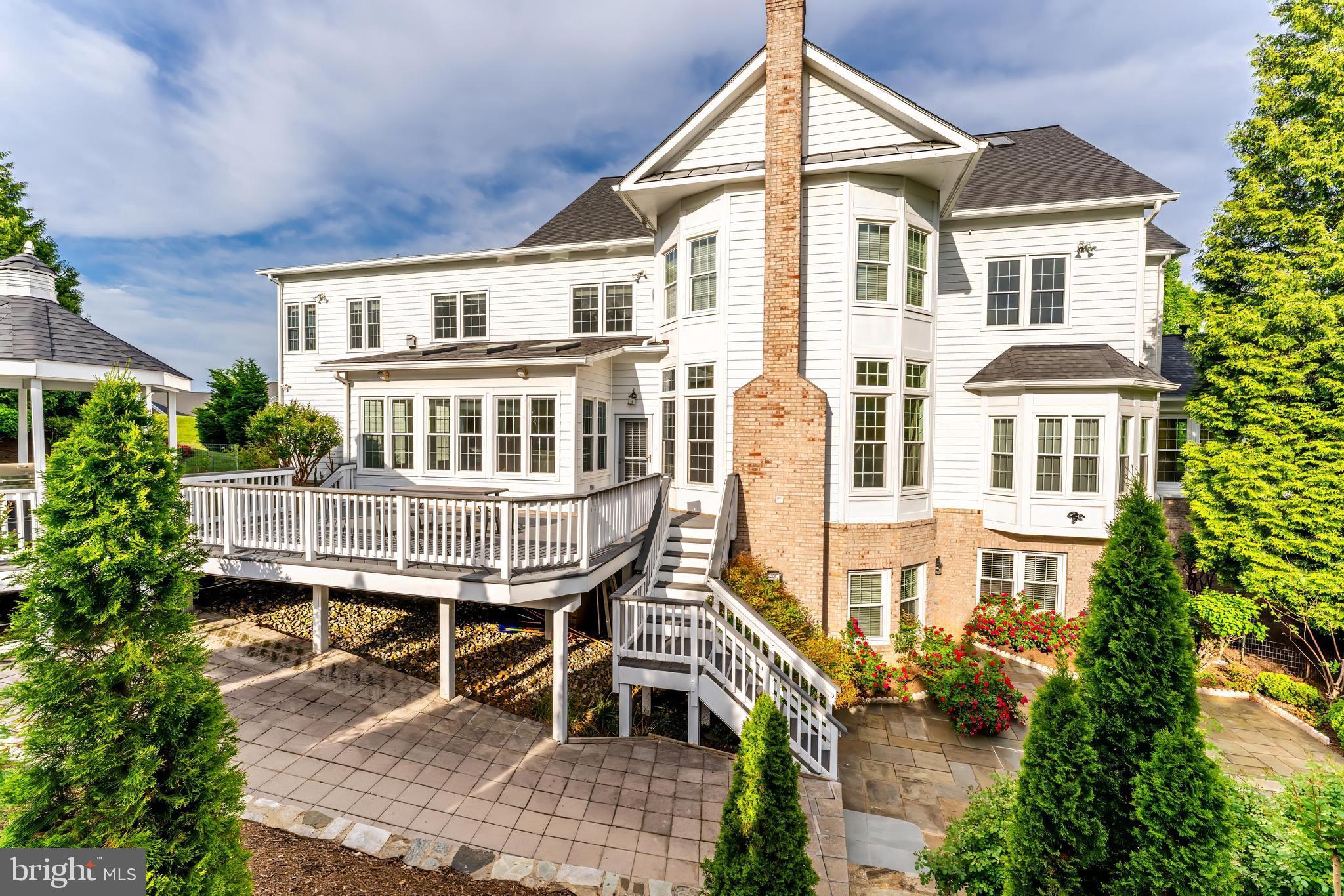 BEACON HILL - Residential