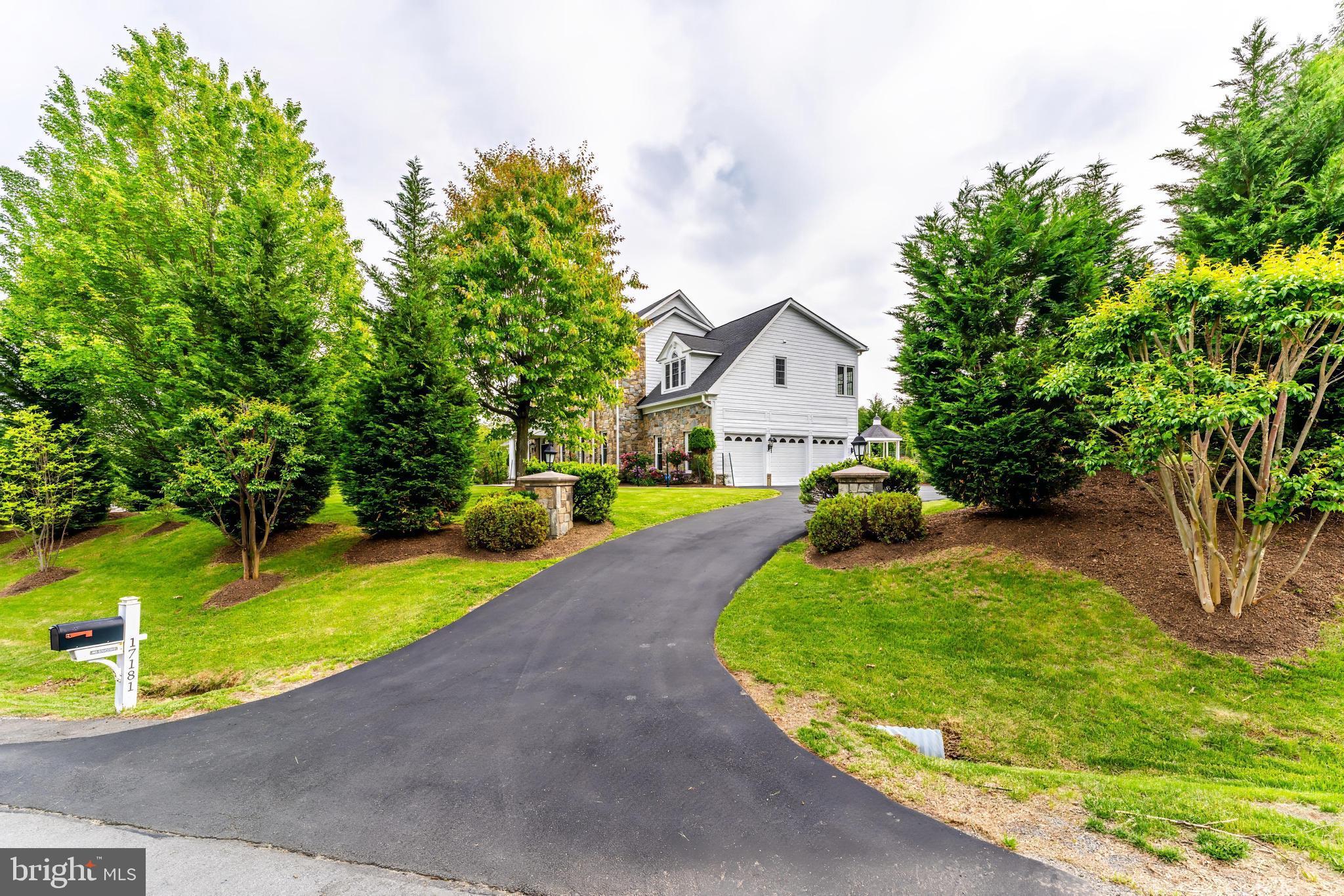 BEACON HILL - Residential