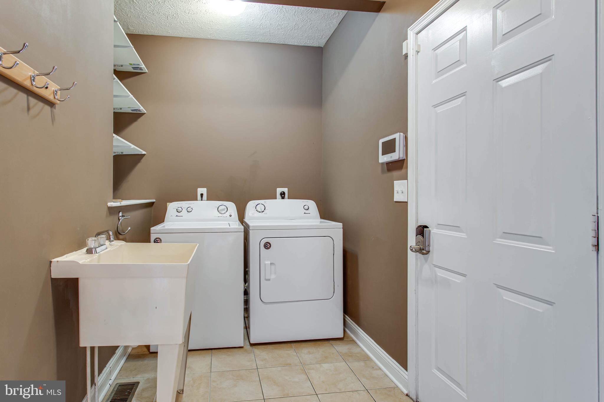 ASHFORD - Residential