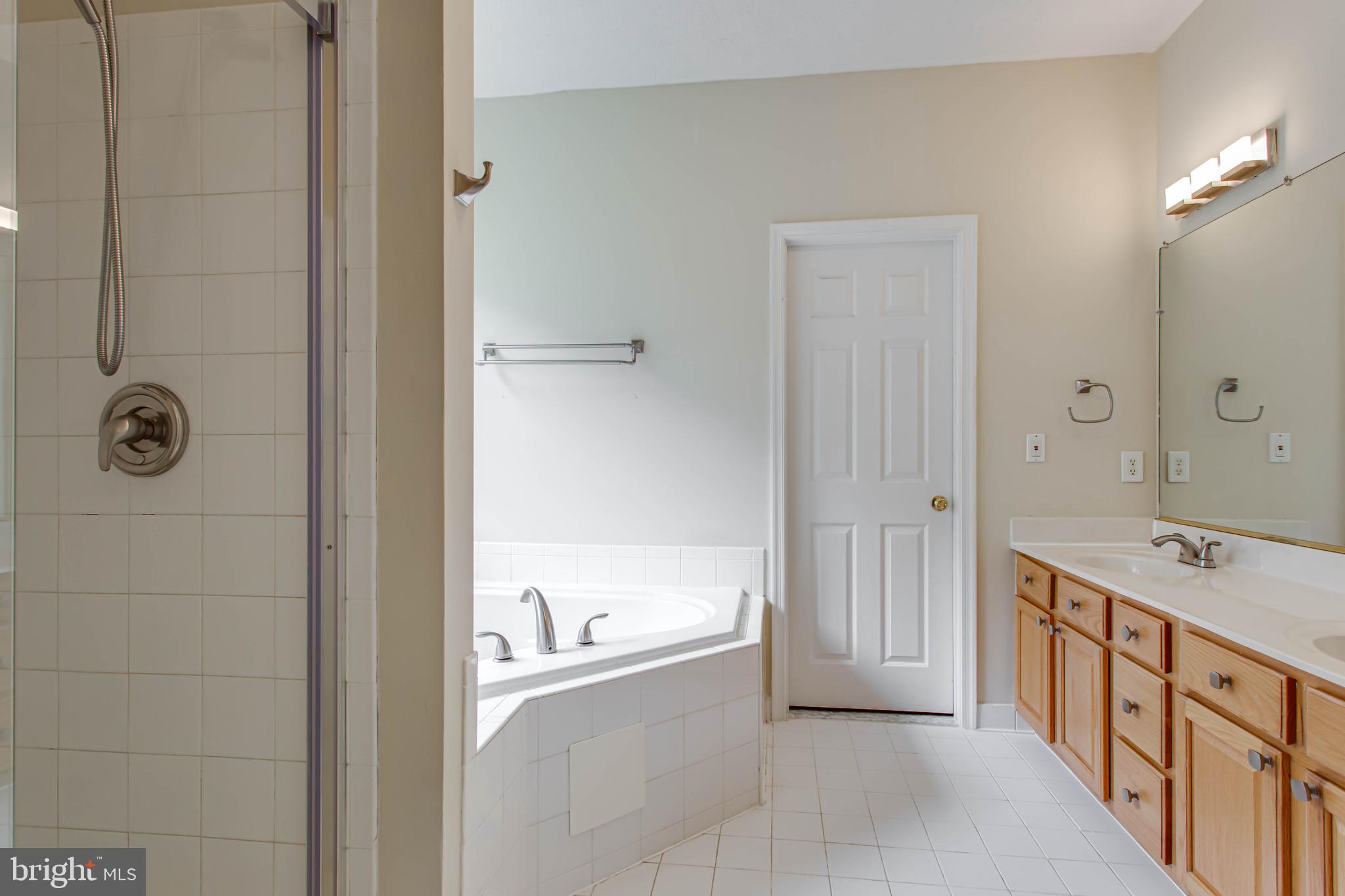 ASHFORD - Residential