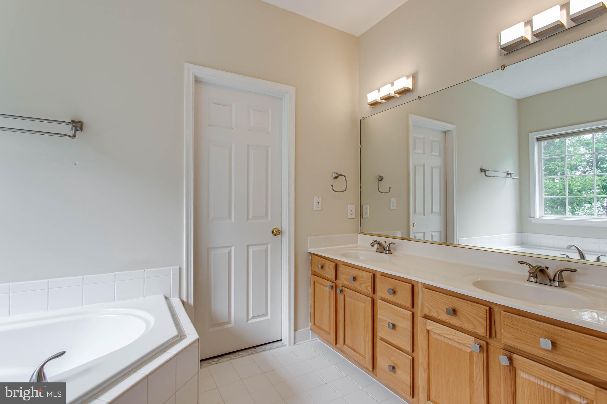 ASHFORD - Residential