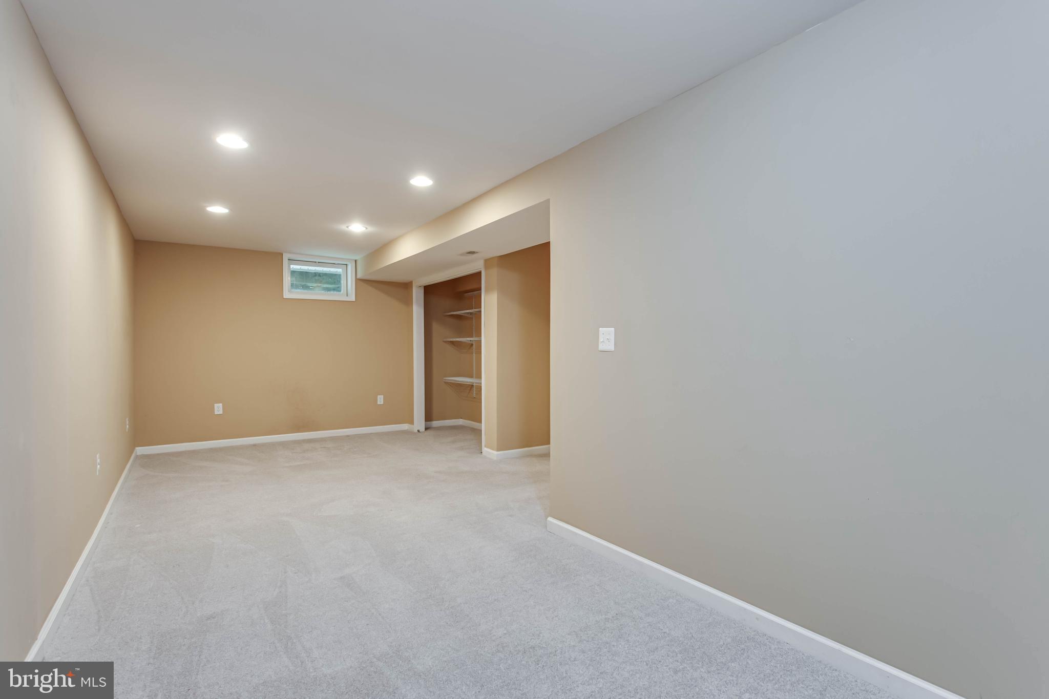 ASHFORD - Residential