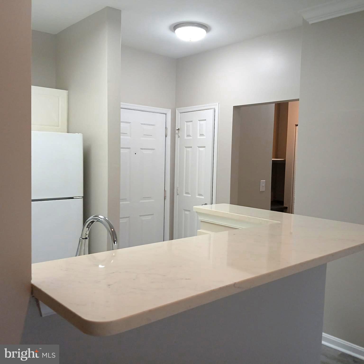 FAIRFAX RIDGE CONDOS - Residential Lease