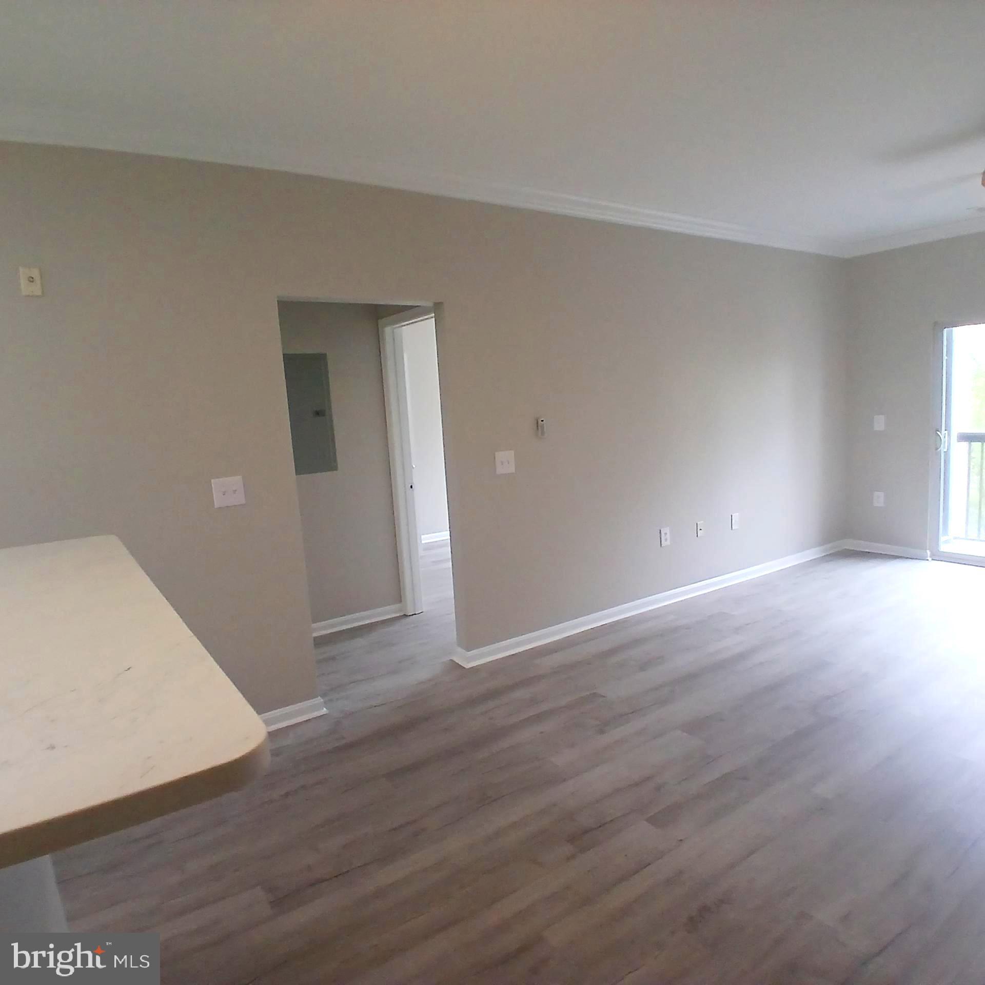 FAIRFAX RIDGE CONDOS - Residential Lease