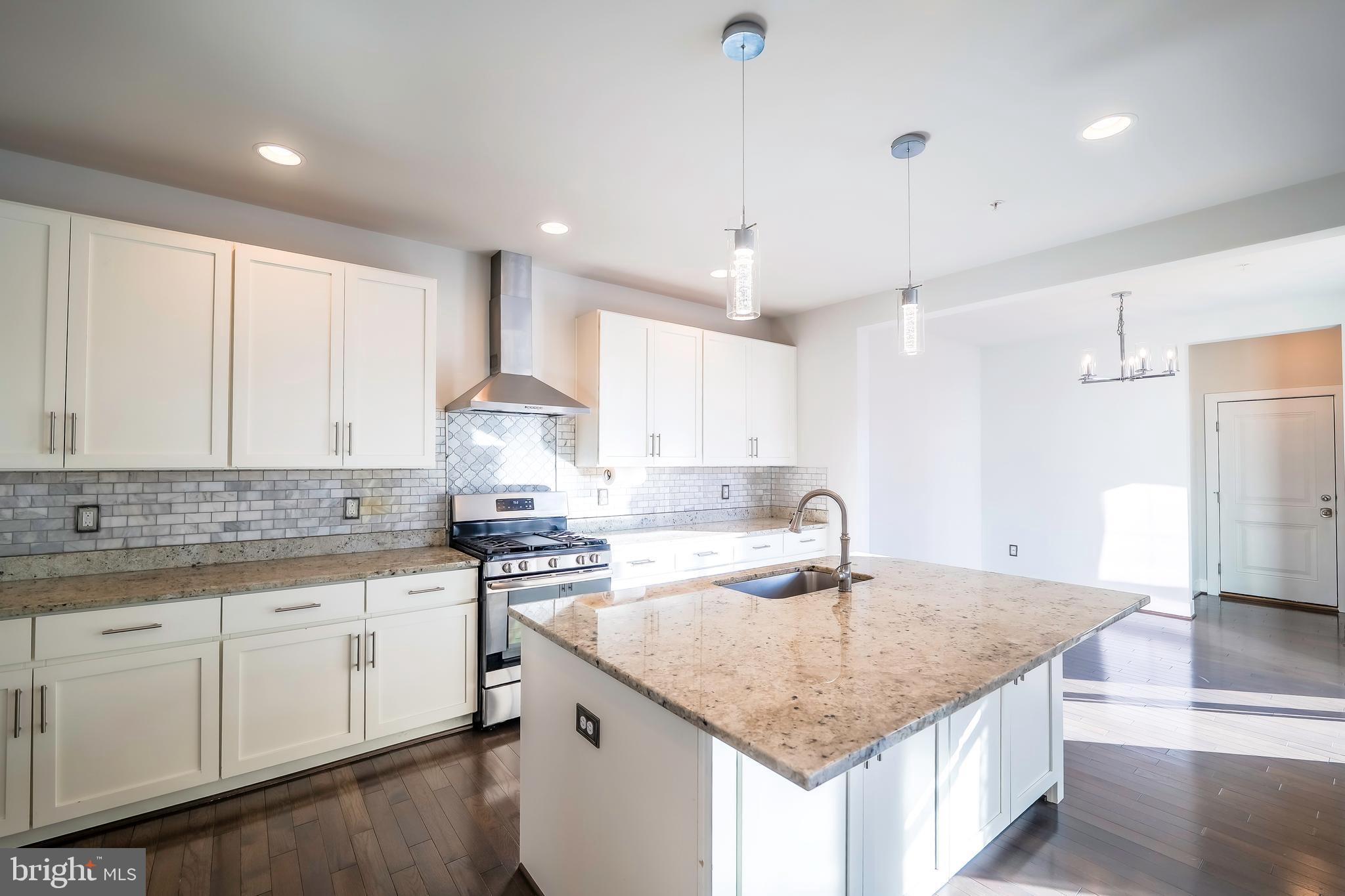 TWO RIVERS - Residential